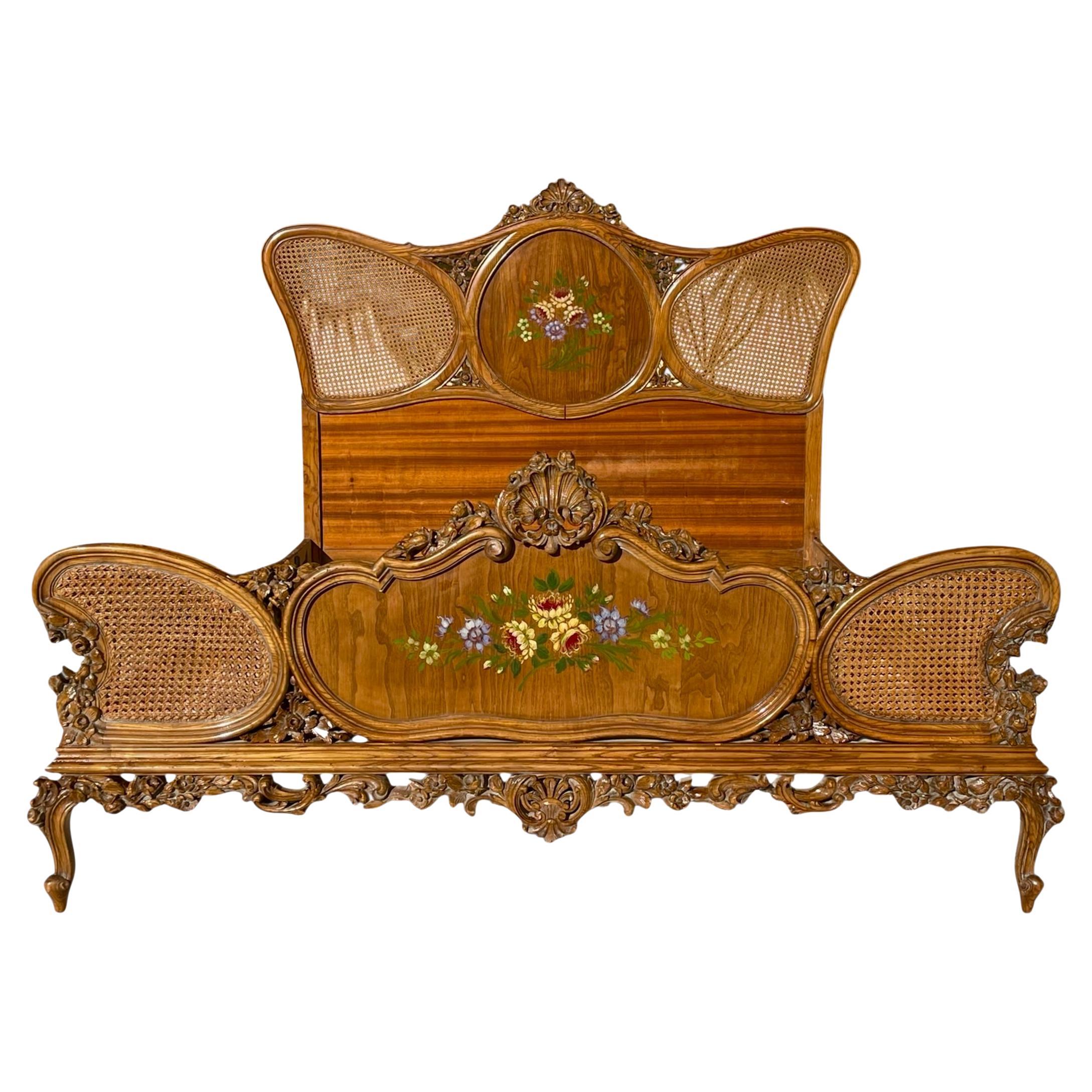 Lit de style Louis XV