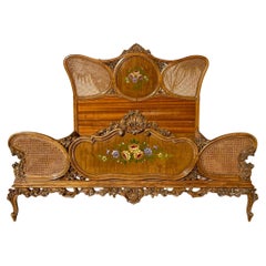 Bett im Louis XV.-Stil