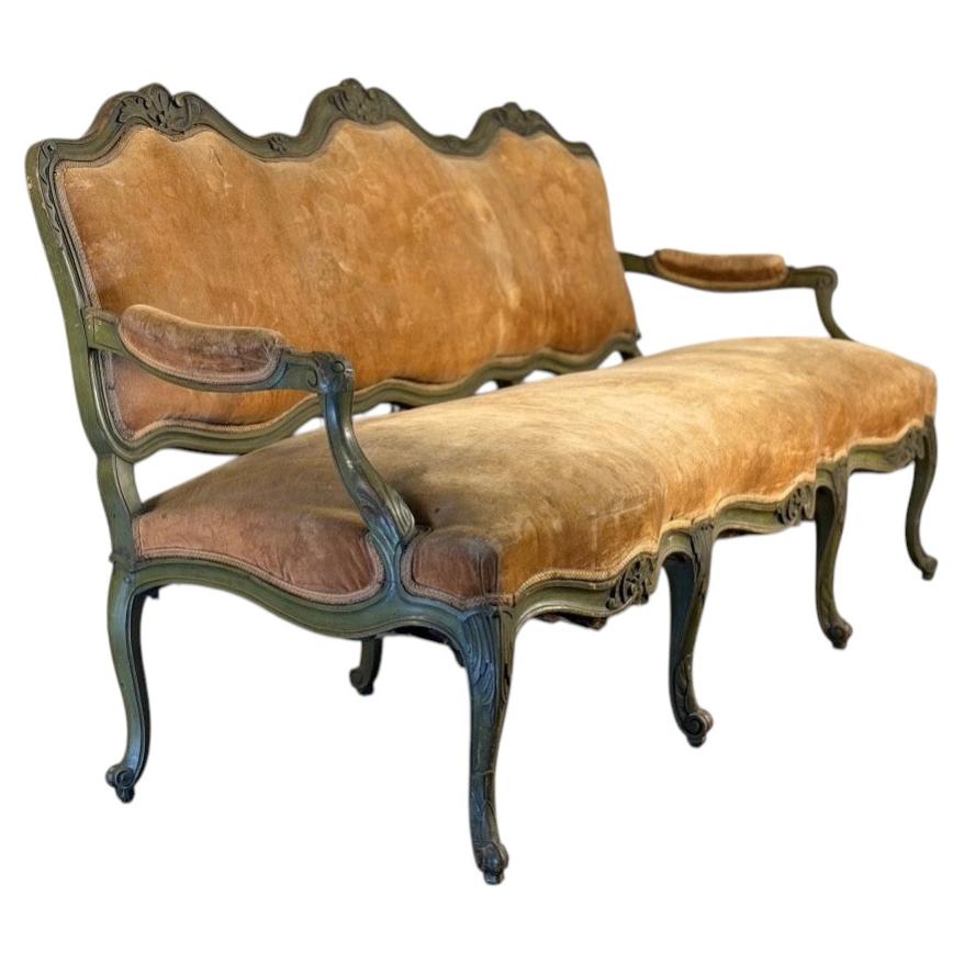 Panca in stile Luigi XV in legno intagliato e dipinto, 1880 circa
