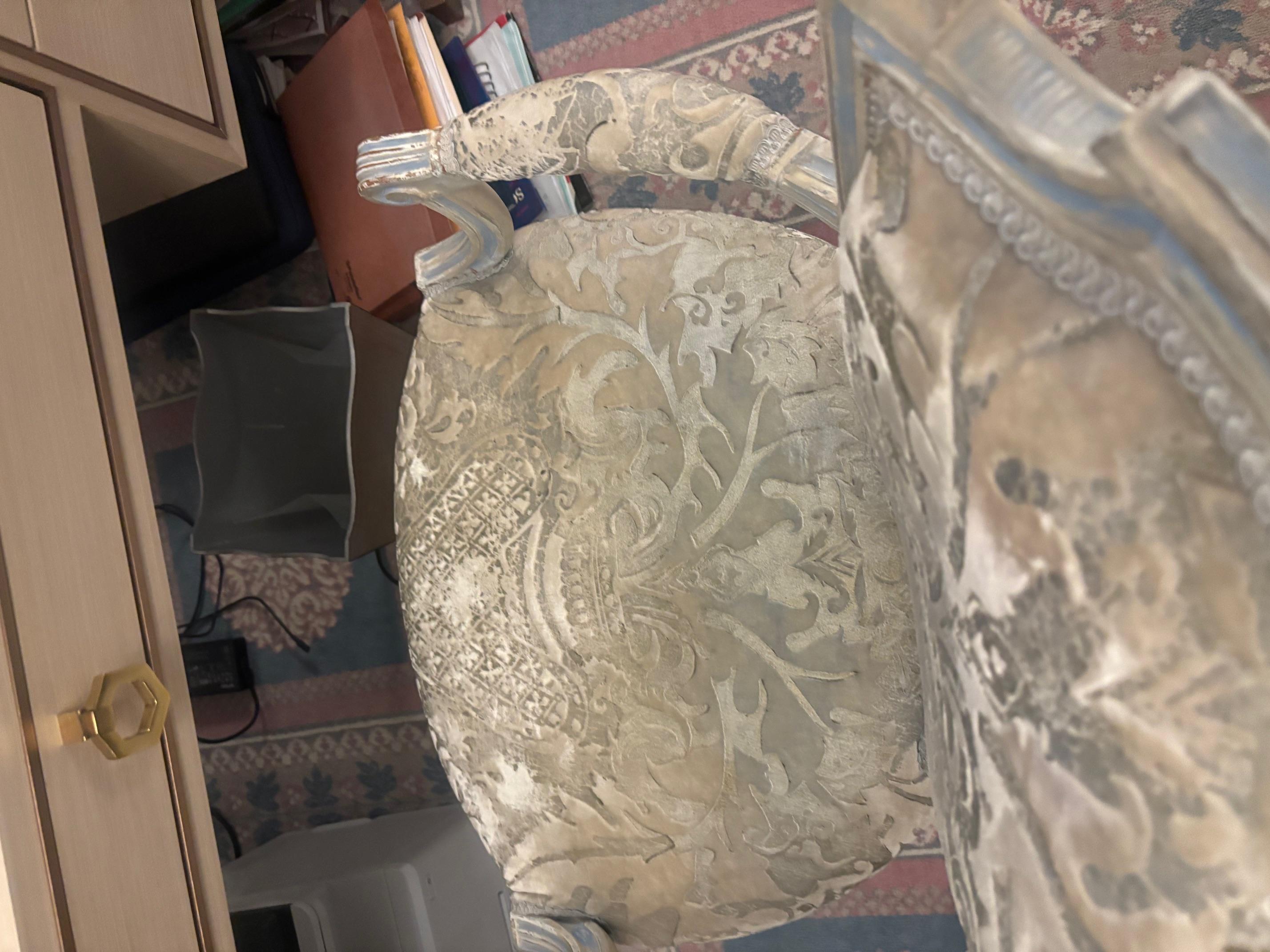 Louis XV Style Bergere Chair Sabina Braxton French Velvet Fabric Light Blue In Good Condition For Sale In New York, NY