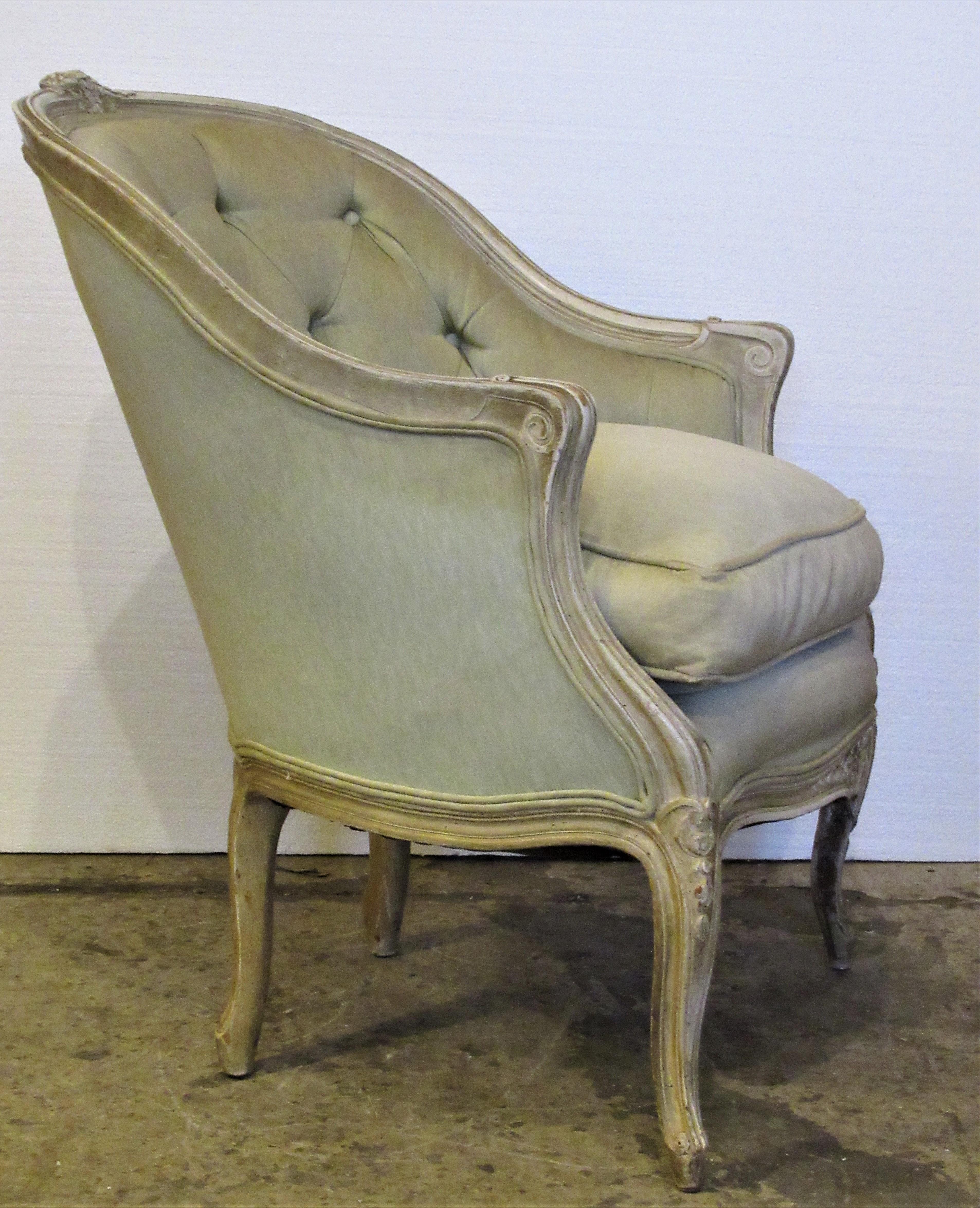 Louis XV Style Bergère In Good Condition In Rochester, NY