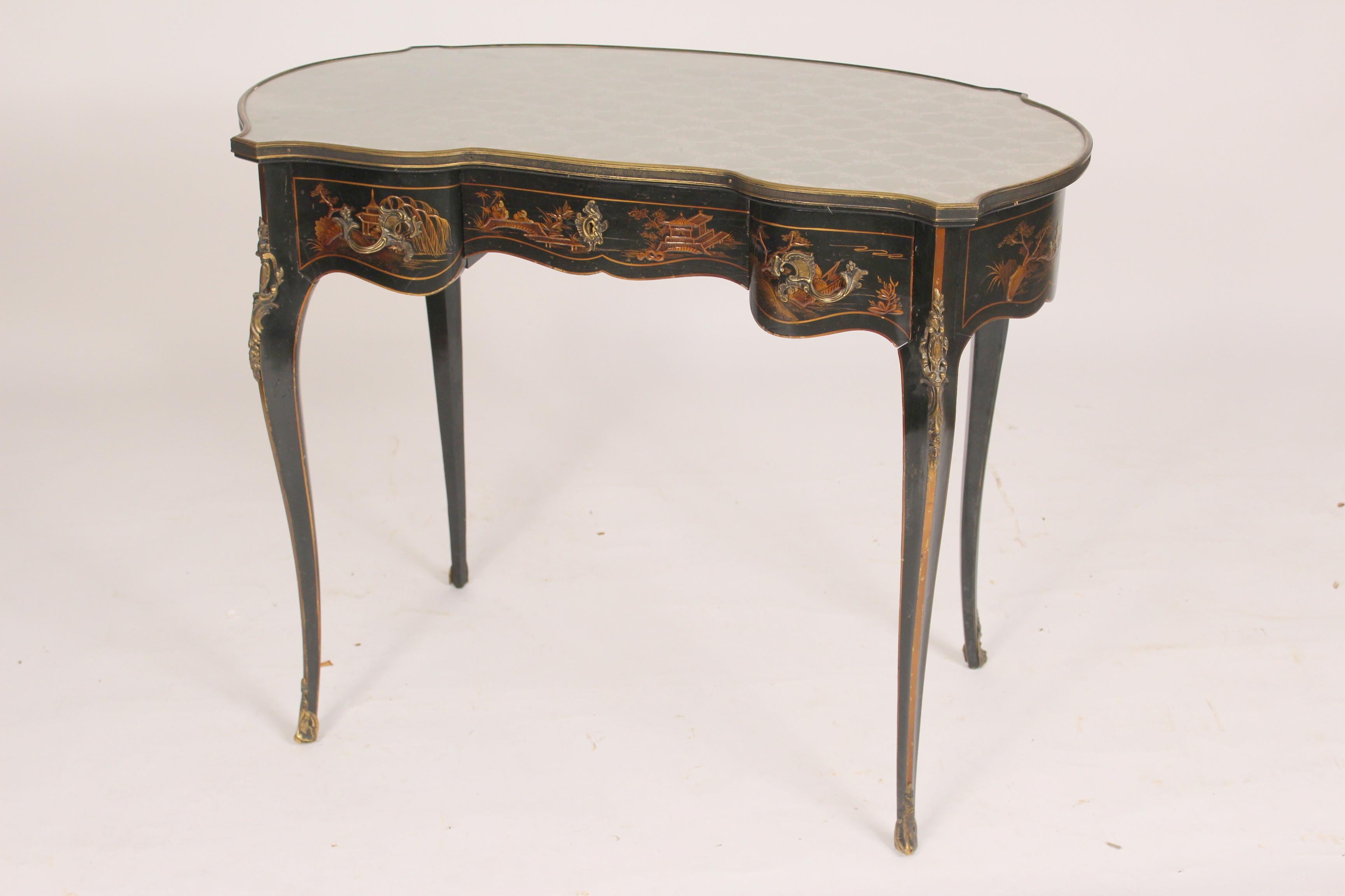 Unknown Louis XV Style Black Chinoiserie Decorated Vanity / Desk