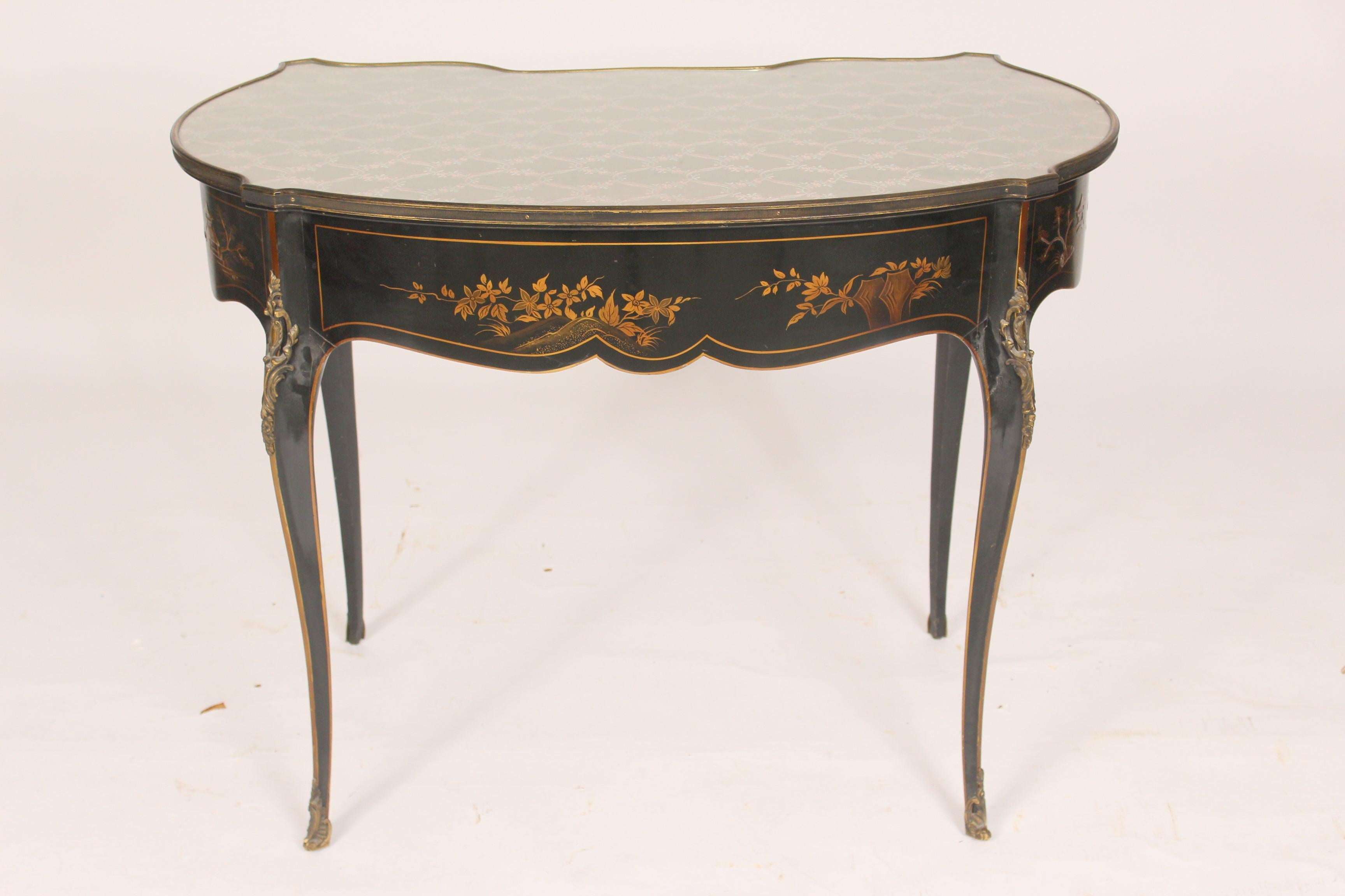 Late 20th Century Louis XV Style Black Chinoiserie Decorated Vanity / Desk