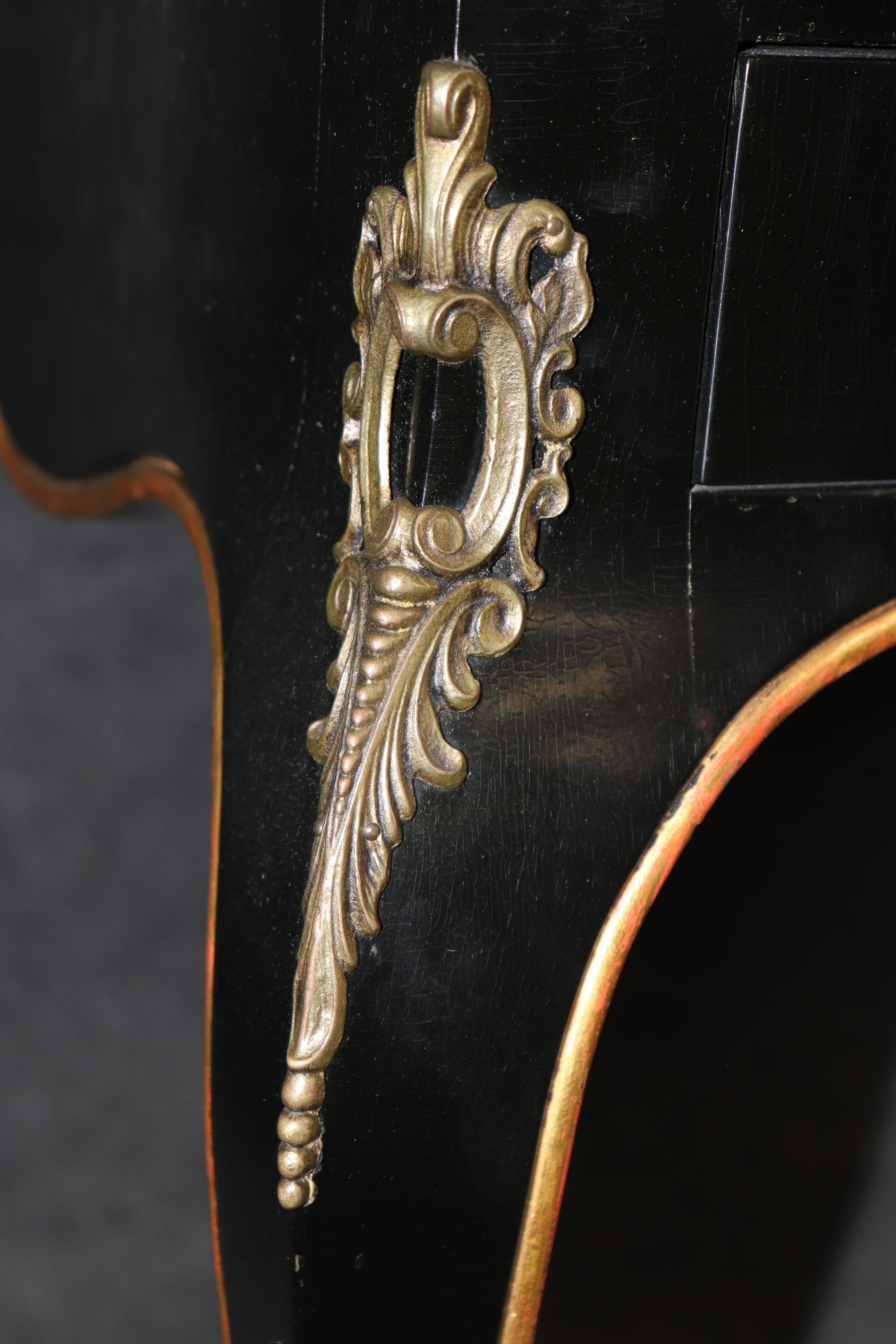 Schreibtisch im Louis-XV-Stil aus schwarzem, ebonisiertem Messing mit Lederplatte von John Widdicomb im Angebot 5