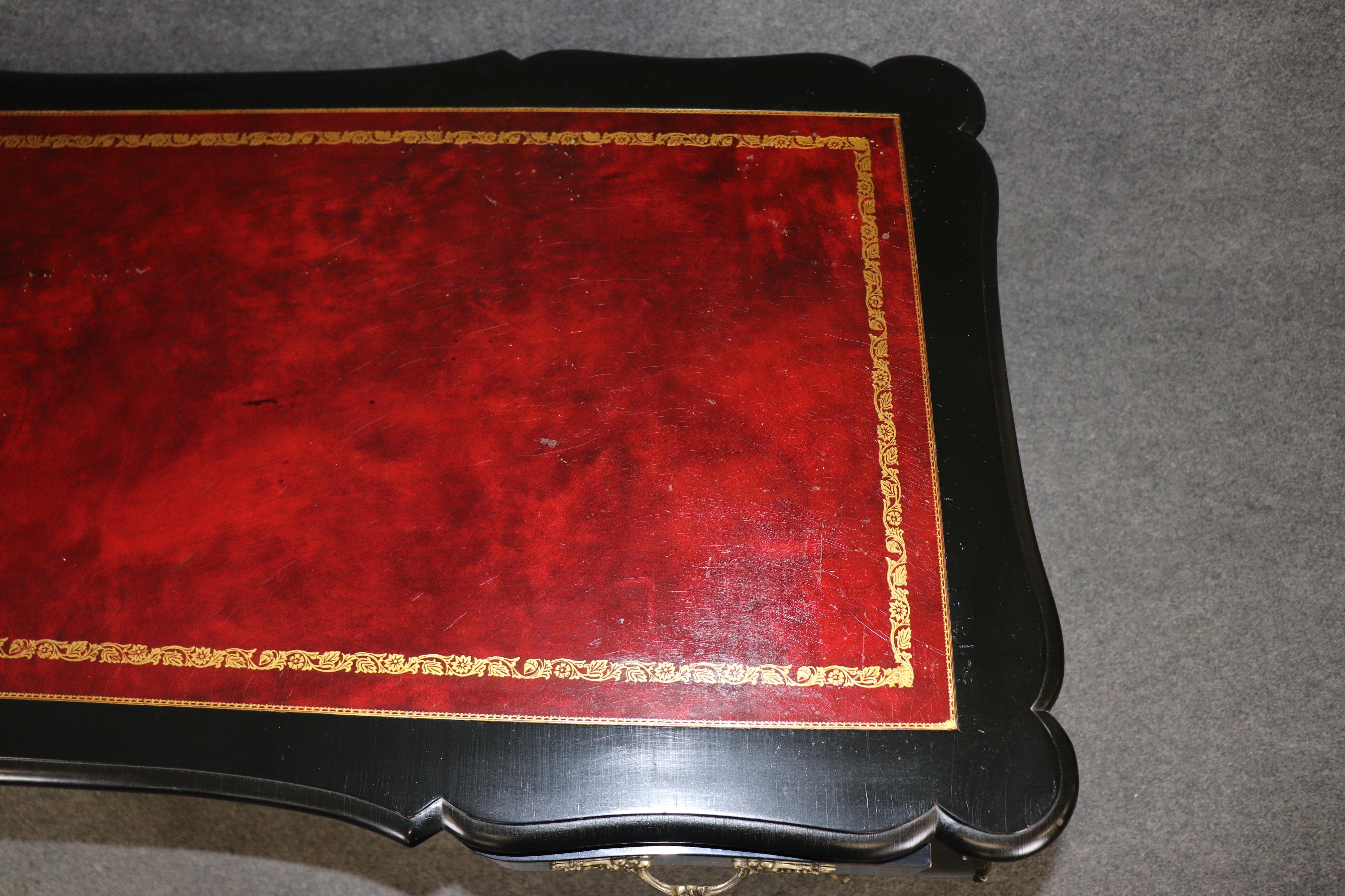 Schreibtisch im Louis-XV-Stil aus schwarzem, ebonisiertem Messing mit Lederplatte von John Widdicomb im Angebot 2
