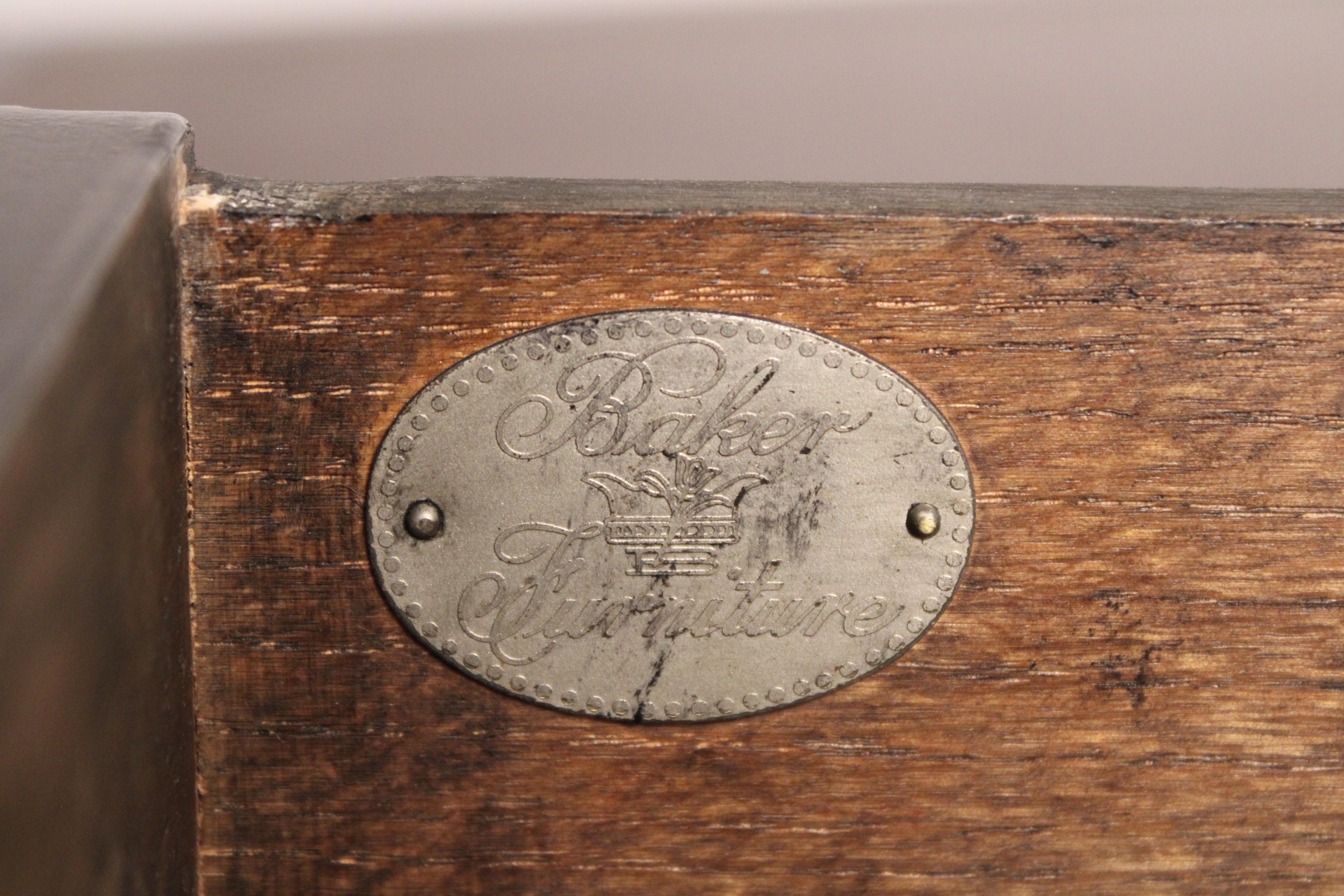 Louis XV Stil Schwarzer Lack  Schreibtisch Made by Baker im Angebot 6