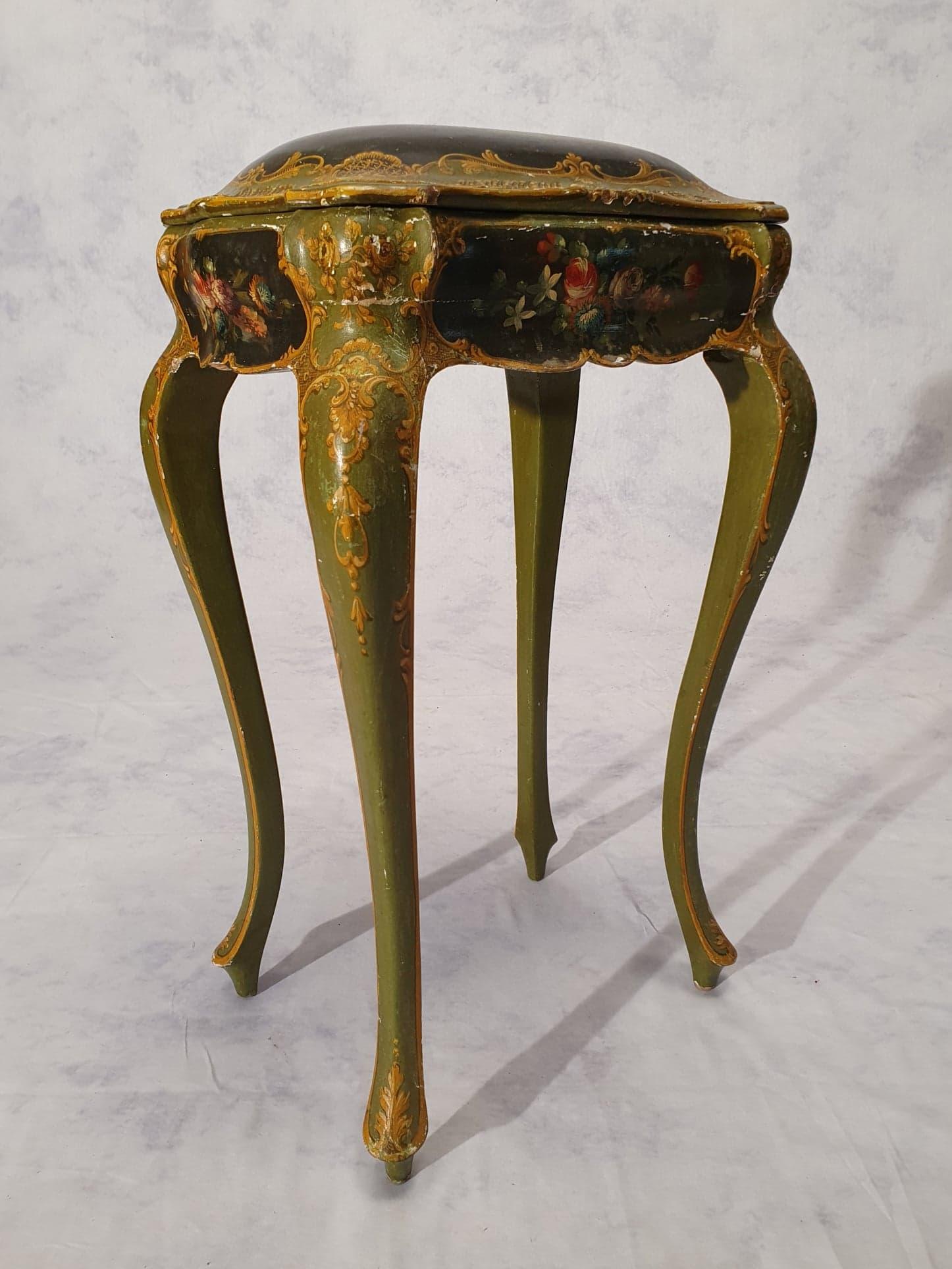 Louis XV Style Box Table, Venetian, Painted Wood, 19th For Sale 1