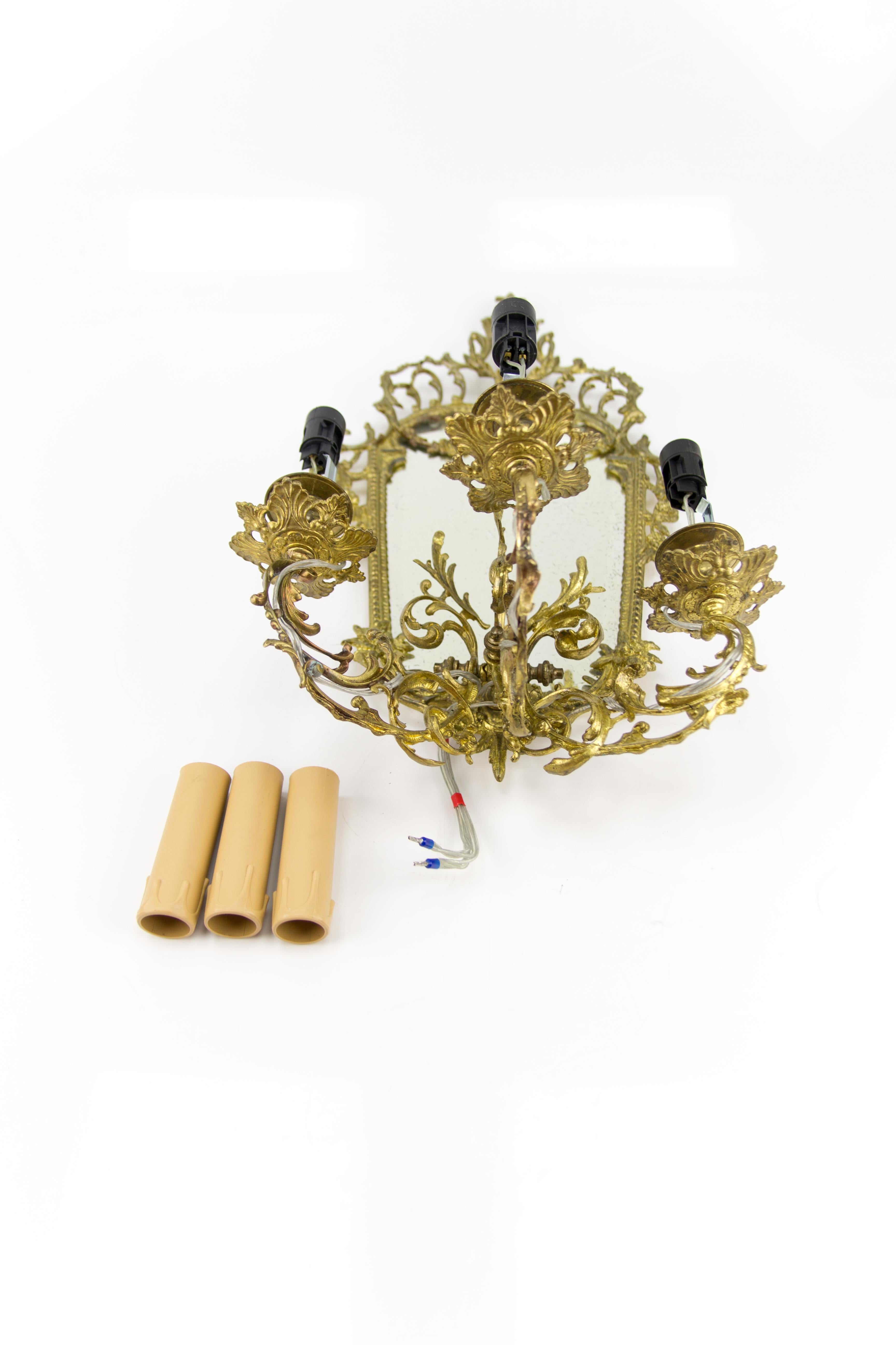 Louis XV Style Brass and Bronze Three-Arm Mirrored Girandole Wall Sconce For Sale 6