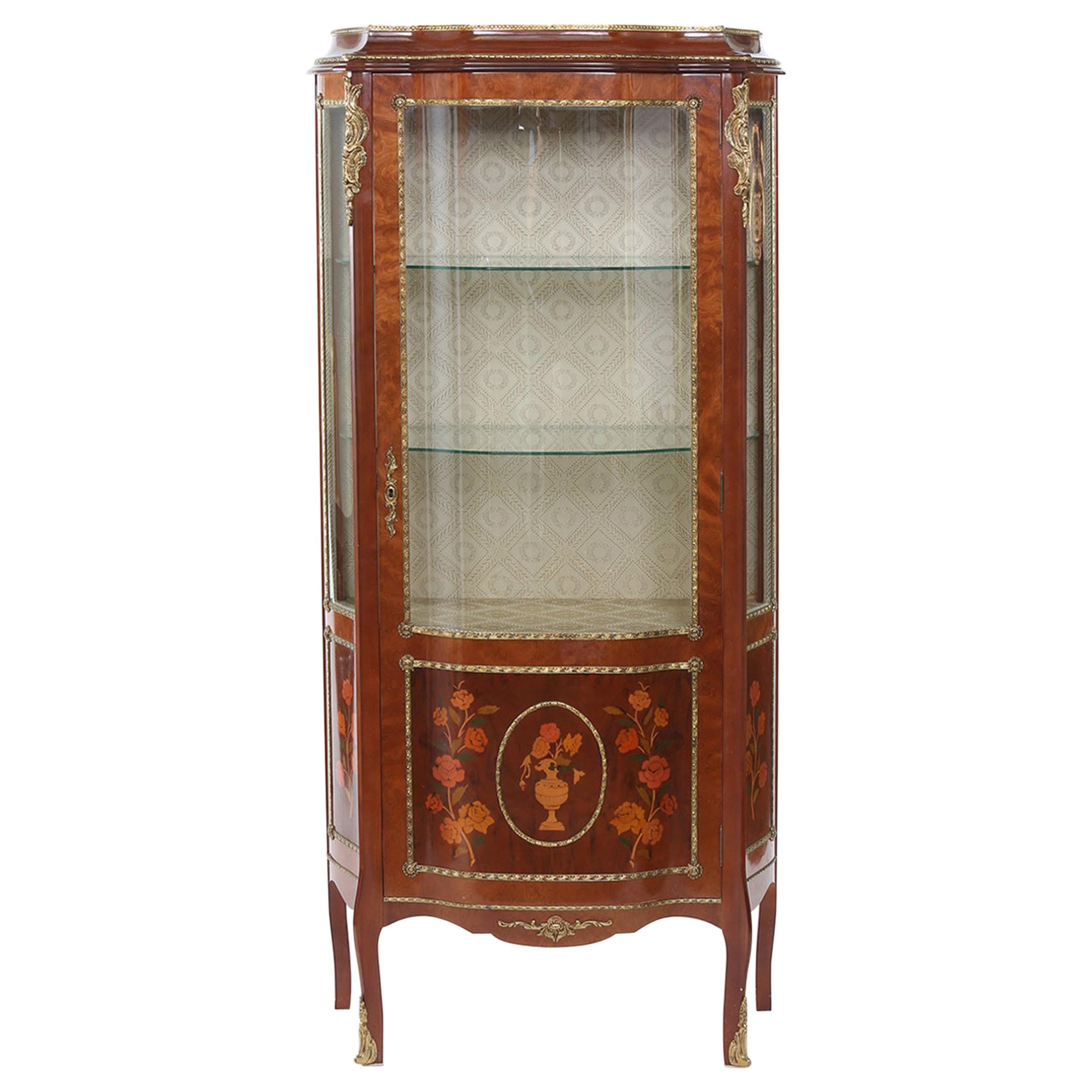 Louis XV Stil Bronze montiert China / Display Cabinet