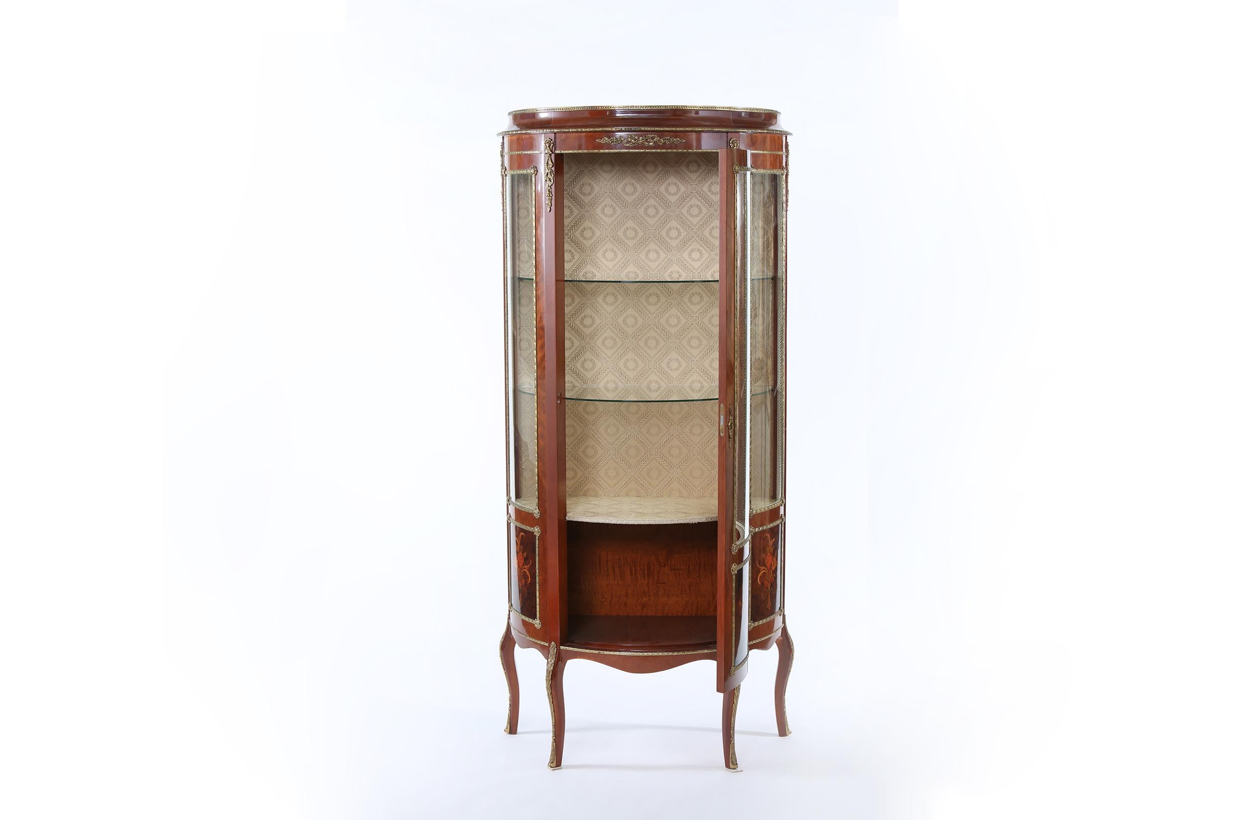 Louis XV Style Bronze Mounted Display Cabinet For Sale 4