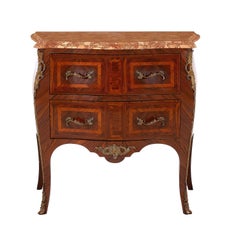 Cómoda Estilo Luis XV Montada en Bronce, Madera de Rey y Tapa de Mármol, Siglo XIX