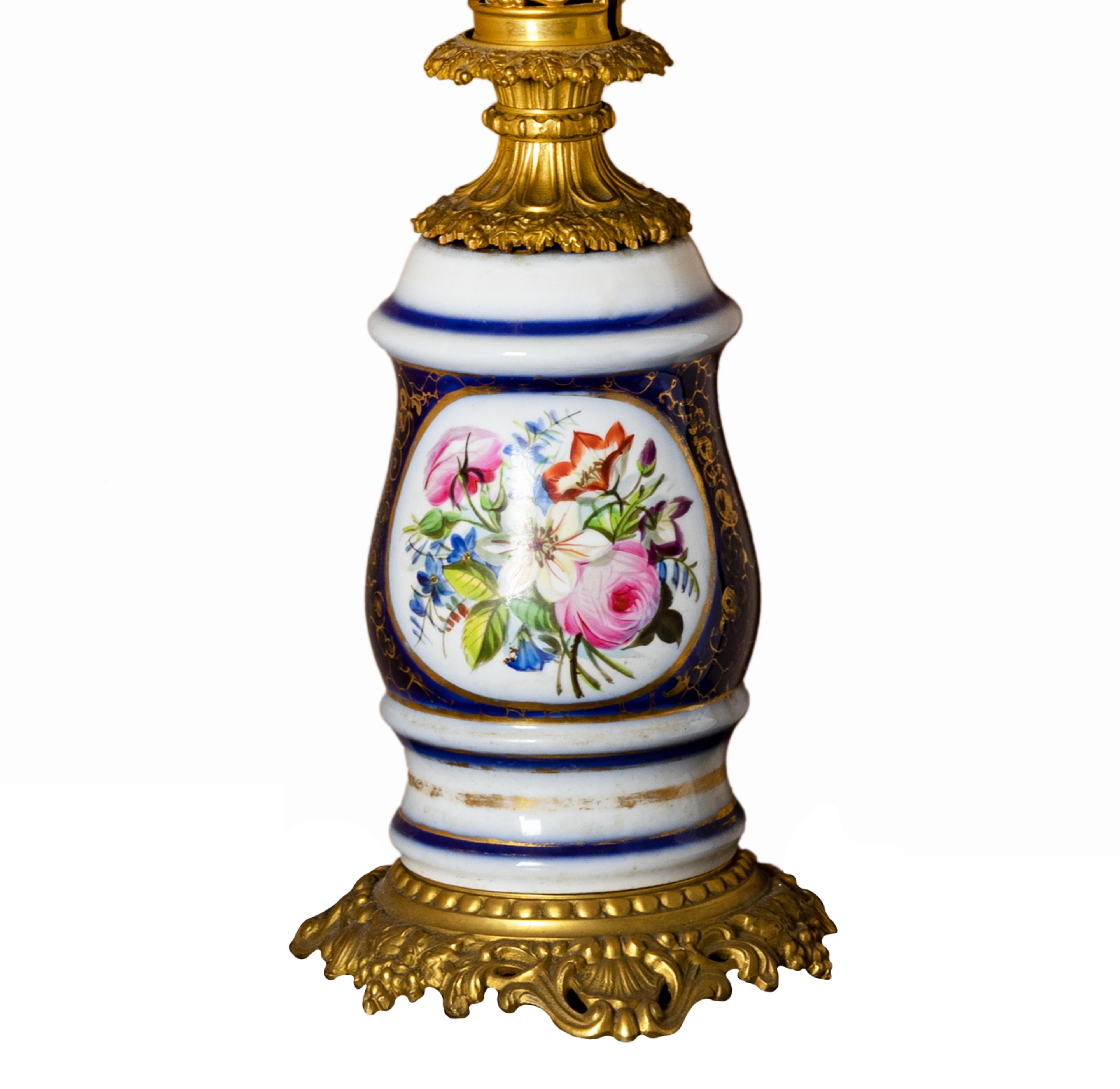 Gilt Louis XV Style Bronze Porcelain Table Lamp, 20th Century For Sale