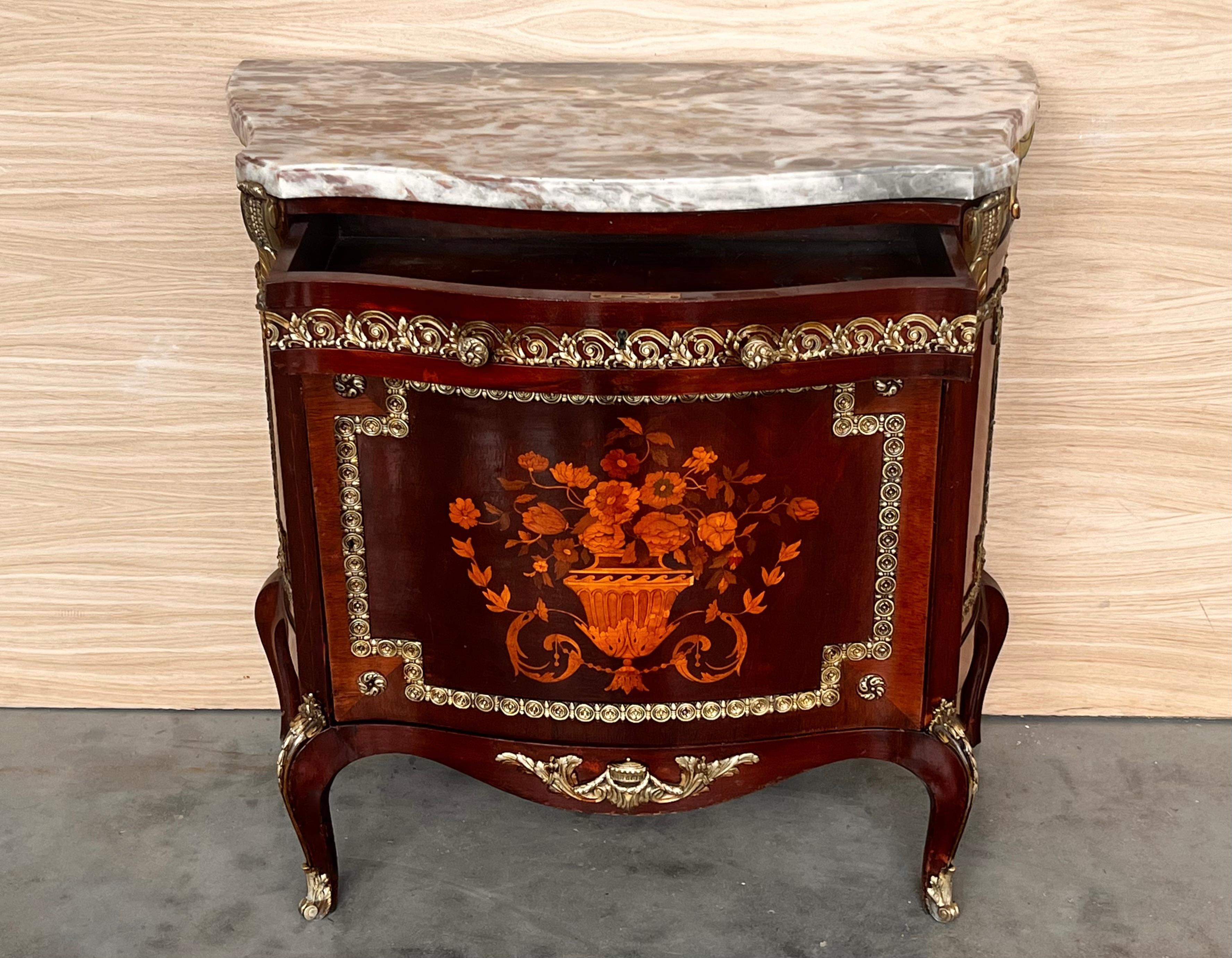 19th Century Louis XV-Style Buffet with Floral Marquetry with drawer and door For Sale