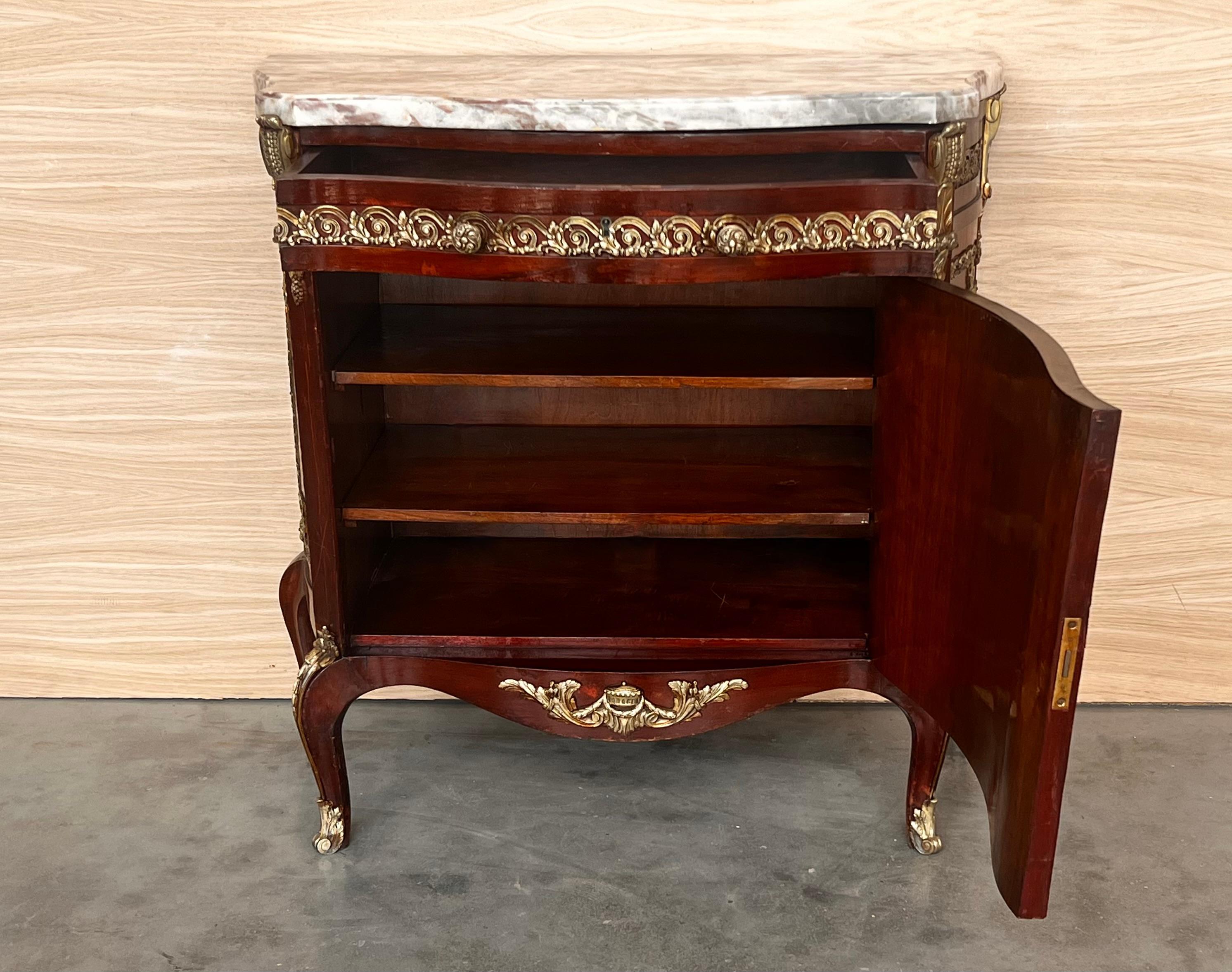 Louis XV-Style Buffet with Floral Marquetry with drawer and door For Sale 1