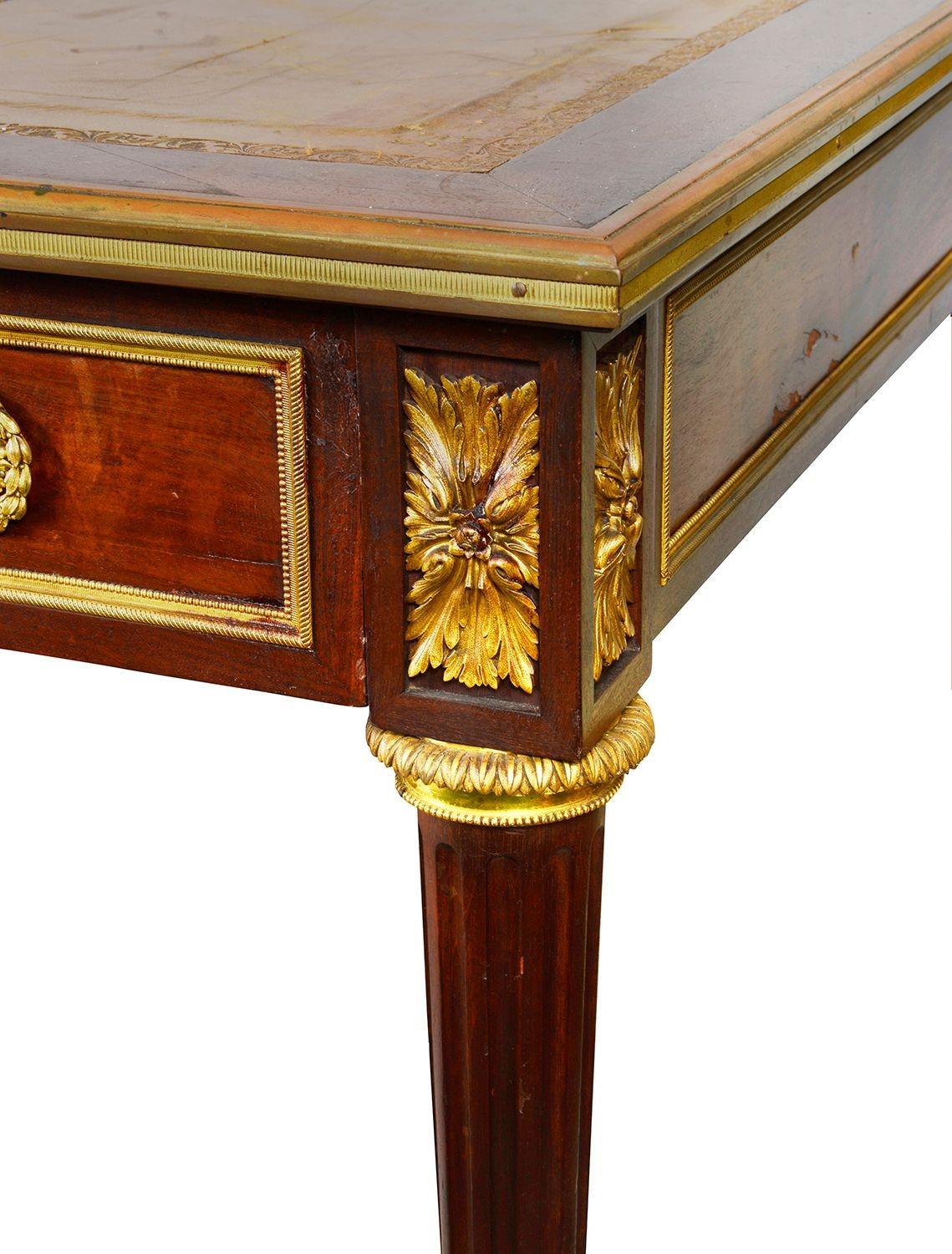 Francese Louis XV style bureau plat, 19th Century in vendita