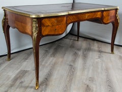 Bureau plaque de bureau de style Louis XV