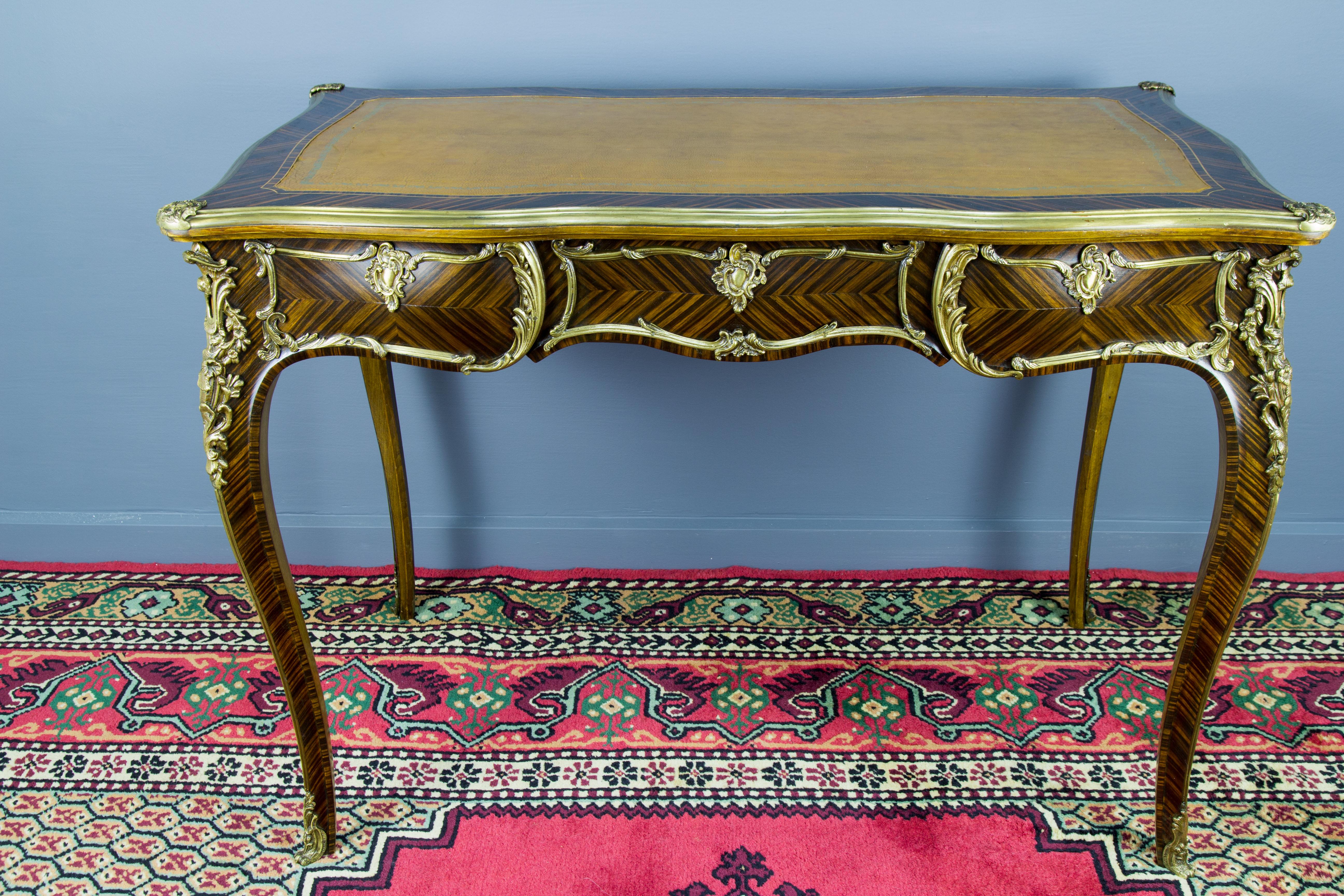 Walnut Louis XV Style Bureau Plat or Writing Desk with Bronze Mounts For Sale