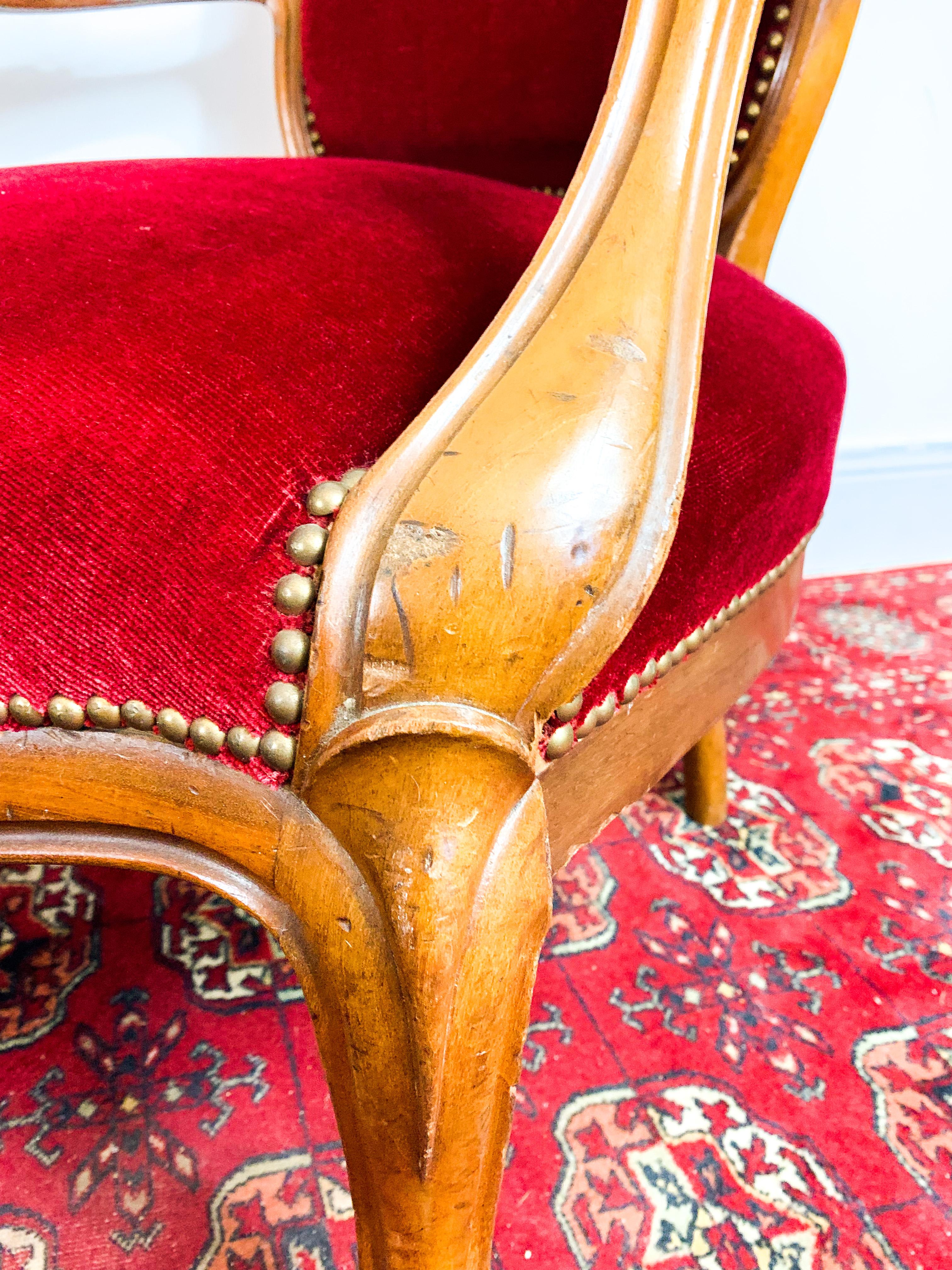 Louis XV Style Cabriolet Armchair, Circa 1850 In Good Condition For Sale In Beuzevillette, FR