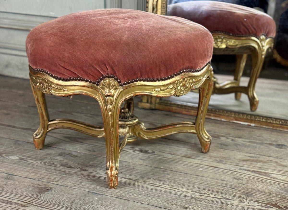 Reposapiés de madera tallada y dorada estilo Luis XV Circa 1880 en Bueno estado para la venta en Honnelles, WHT