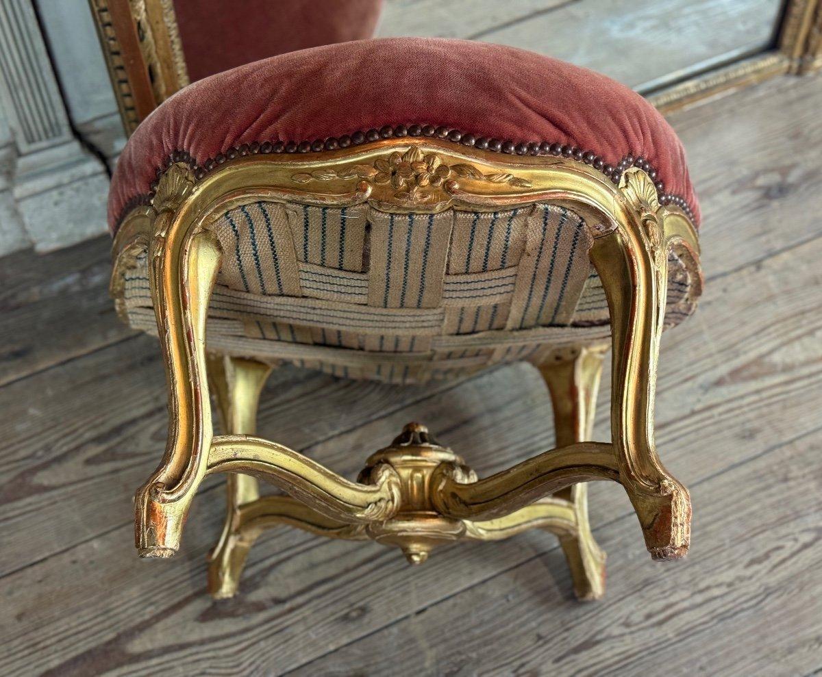 Reposapiés de madera tallada y dorada estilo Luis XV Circa 1880 en venta 2
