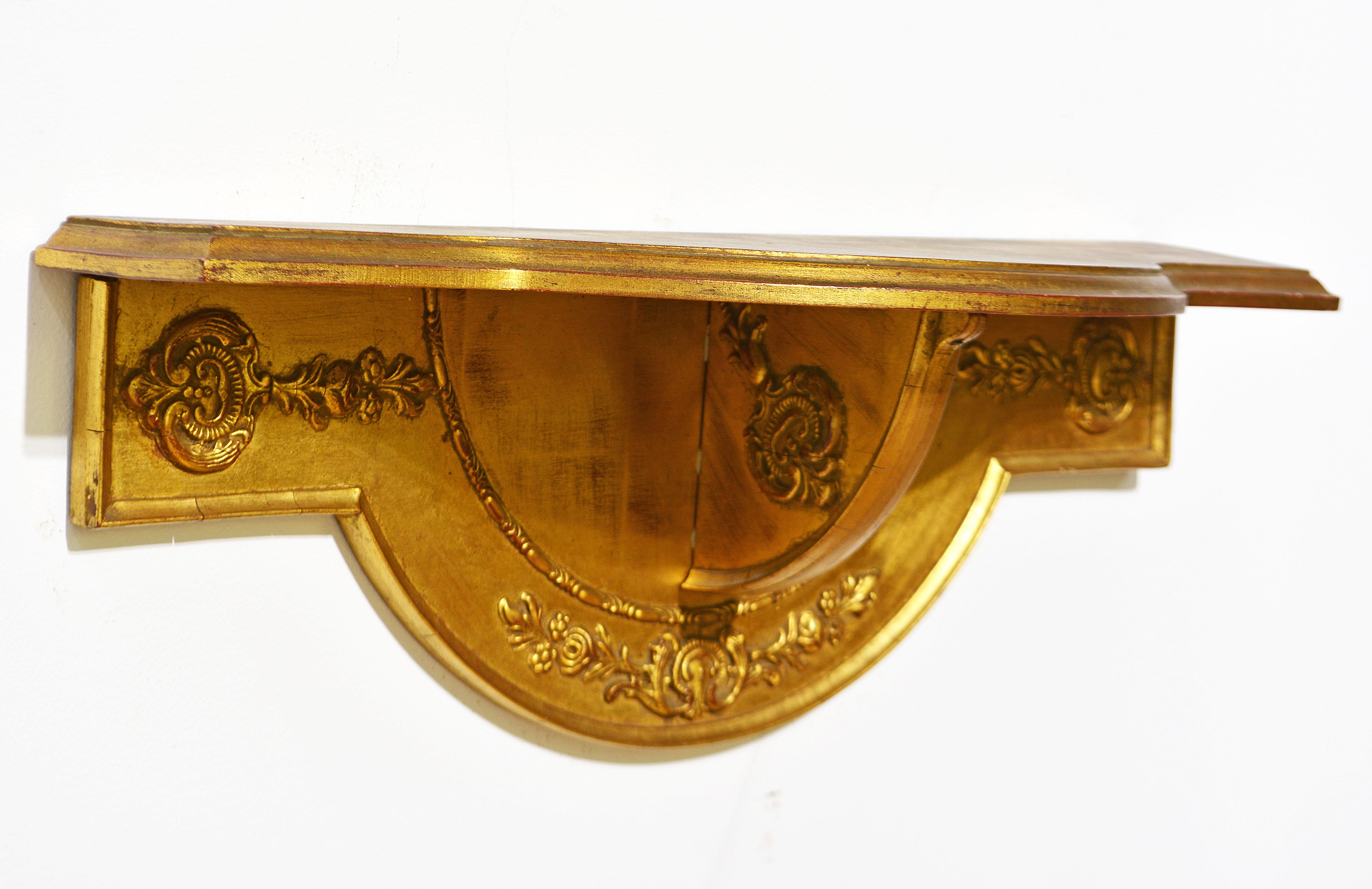 Louis XV Style Carved Domed Giltwood Mirror With Wall Console Bracket by Labarge For Sale 7