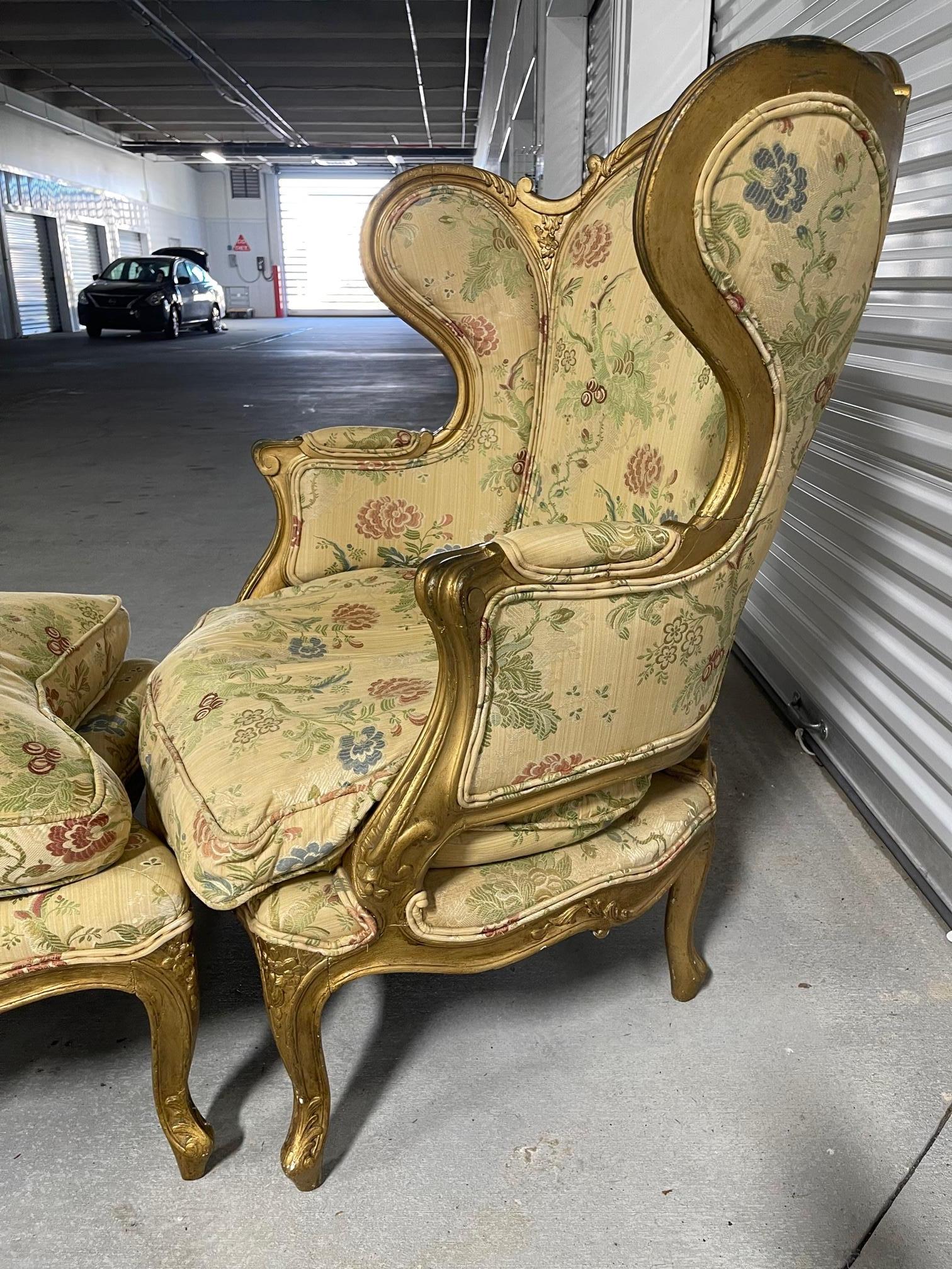 Louis XV Style Carved Giltwood Two-Part Duchesse Brisee, Late 19th Century For Sale 11