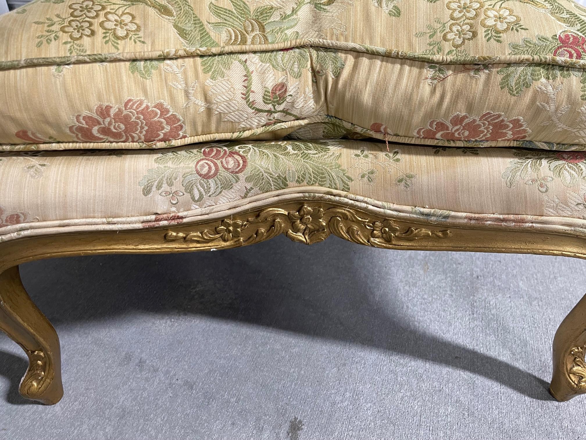 Louis XV Style Carved Giltwood Two-Part Duchesse Brisee, Late 19th Century For Sale 2
