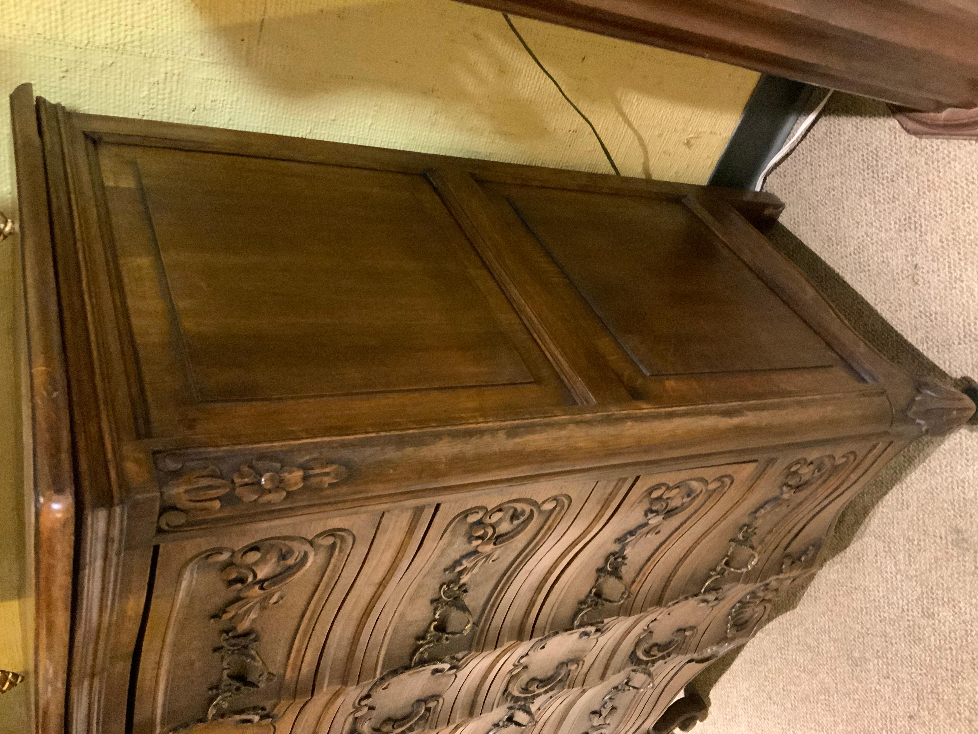 Louis XV-Style Chest of Drawers, Dark Oak, Hand Carved 19th C. In Good Condition For Sale In Houston, TX