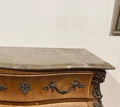 Commode de style Louis XV