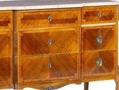 Commode de style Louis XV