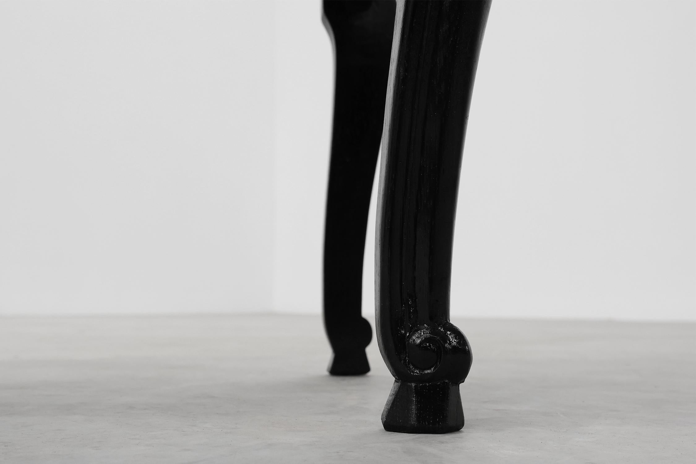 Louis XV Style Chest of Drawers in Black Lacquered Oak, France, 1950s in vendita 3