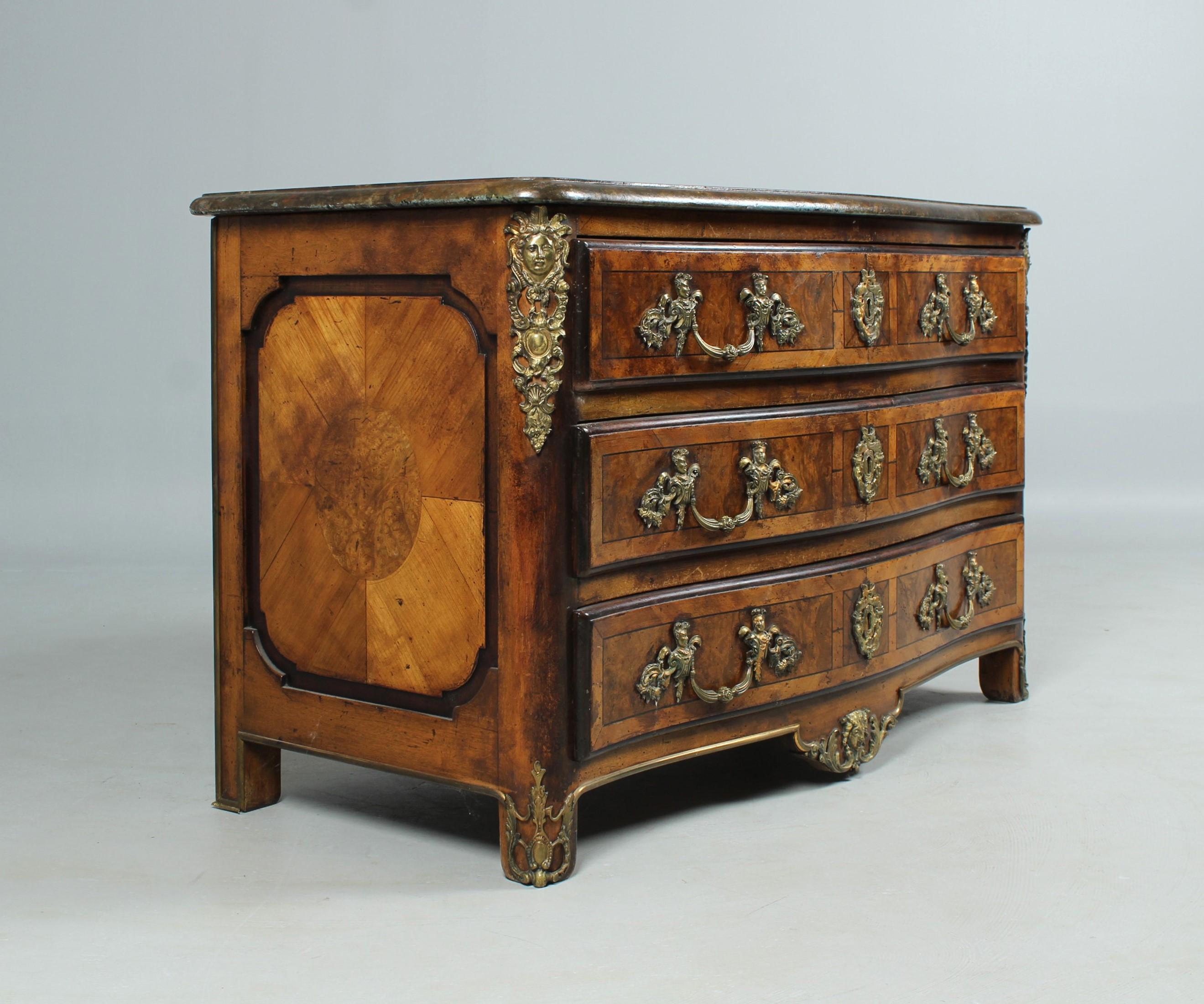 Louis XV Style Chest Of Drawers, Original Condition, France, Early 20th Century In Fair Condition In Greven, DE