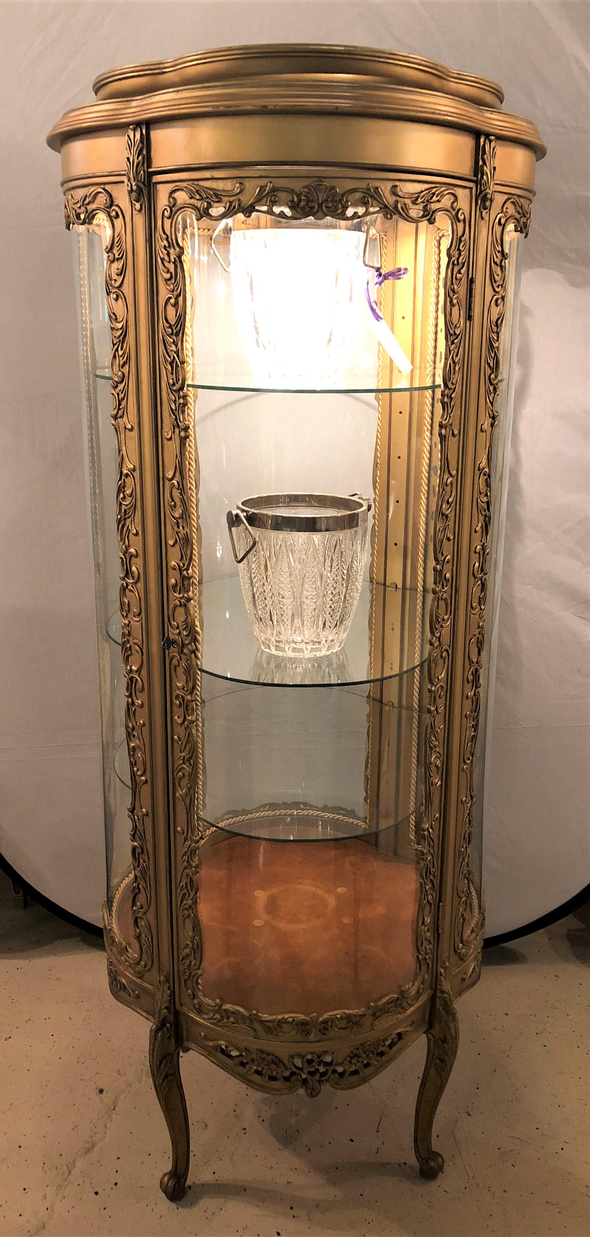 20th Century Louis XV Style Circular Giltwood Lighted Curio Vitrine Showcase