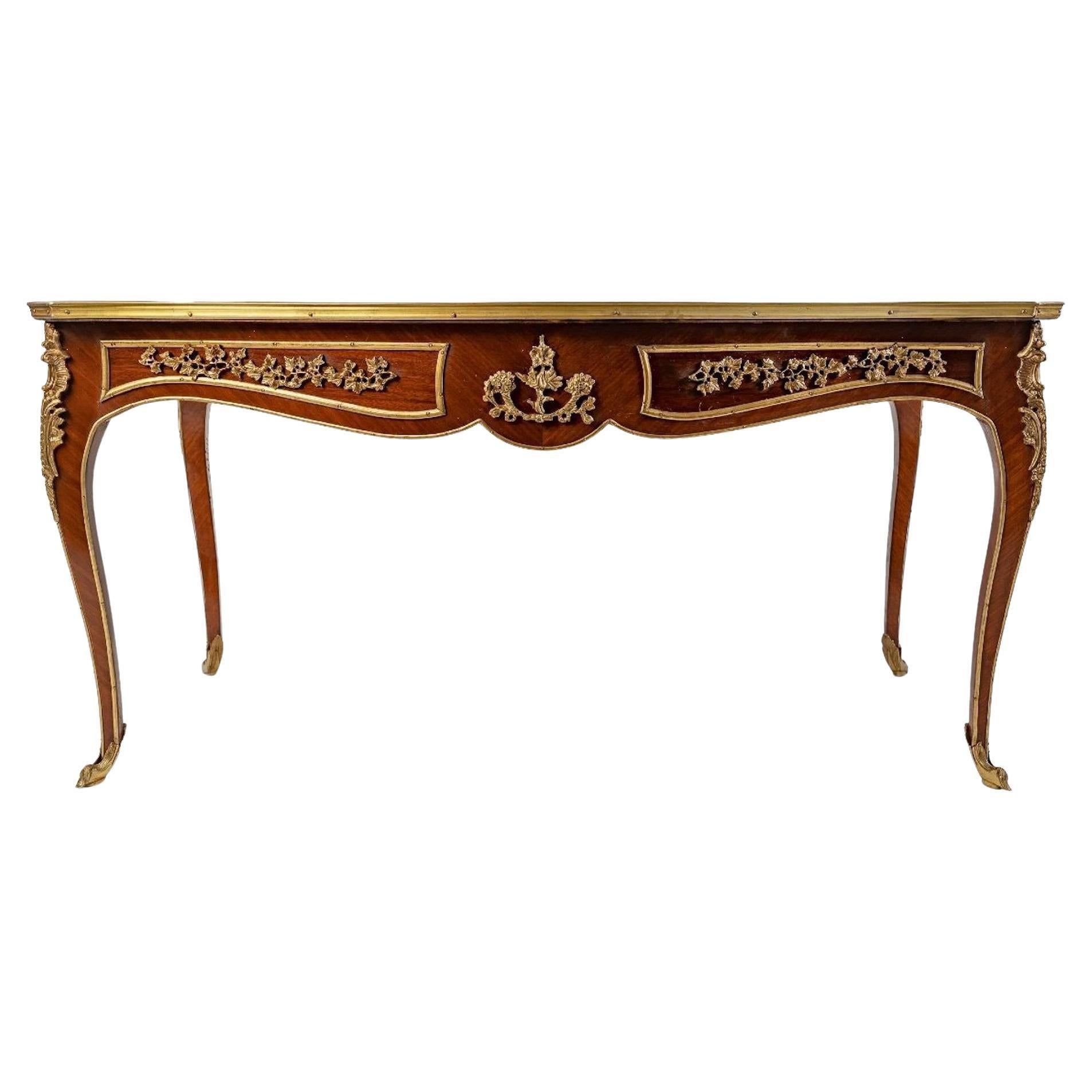 Louis XV Style Coffee Table of the XIXth Century in Marquetry and Gilt Bronze 9