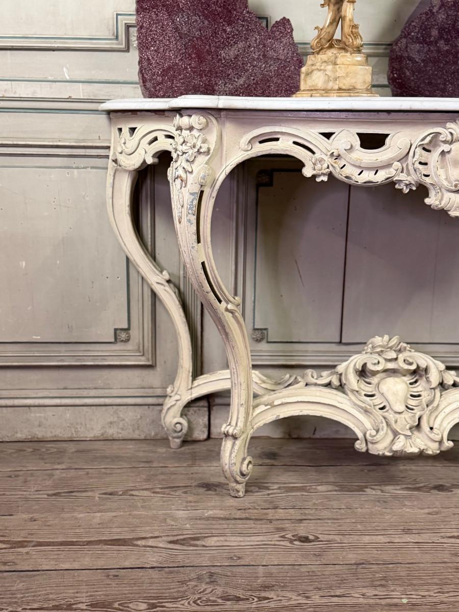 18th Century and Earlier Louis XV style console table with beige patina, Carrara marble, circa 1880 For Sale