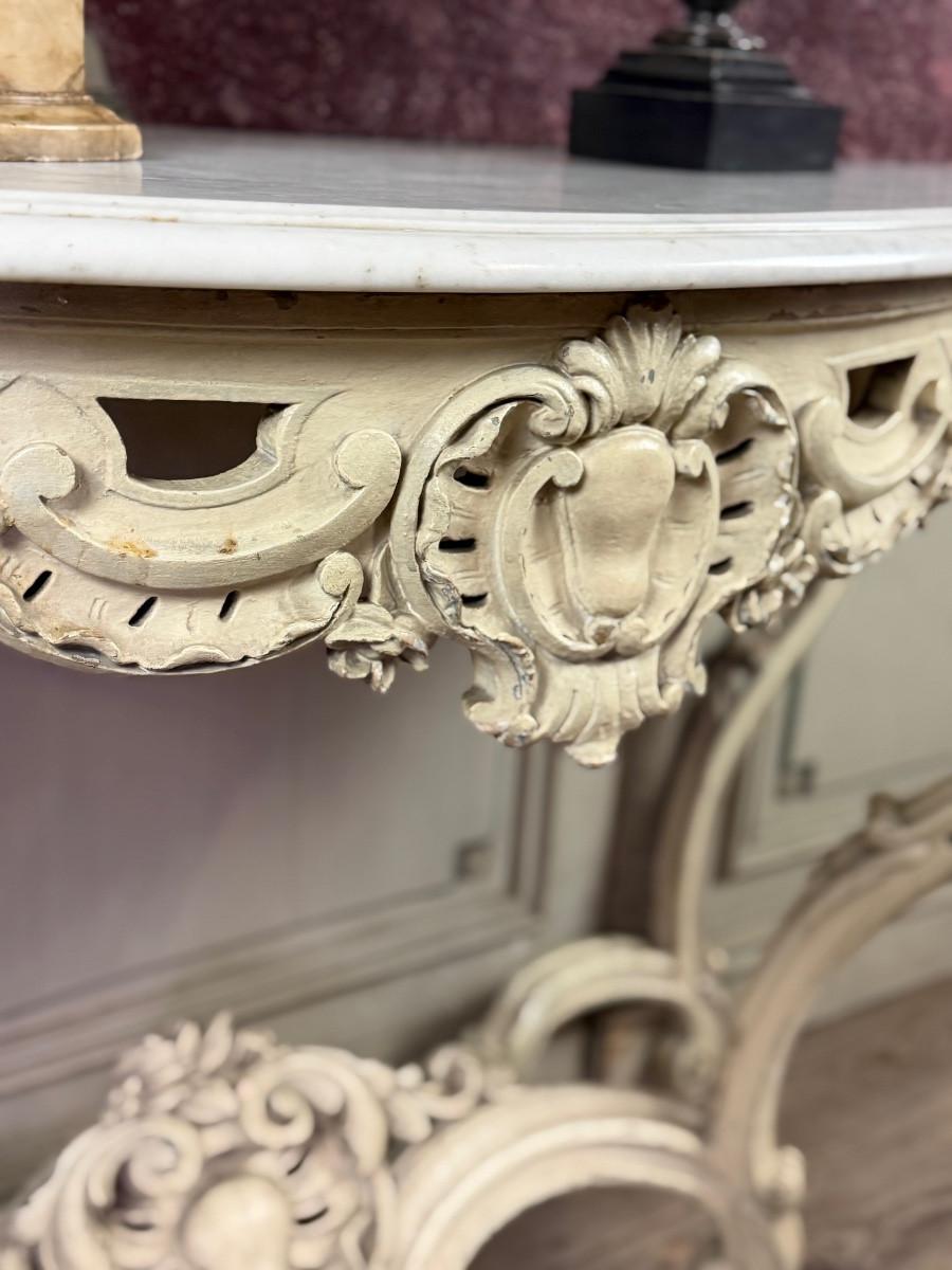 Wood Louis XV style console table with beige patina, Carrara marble, circa 1880 For Sale