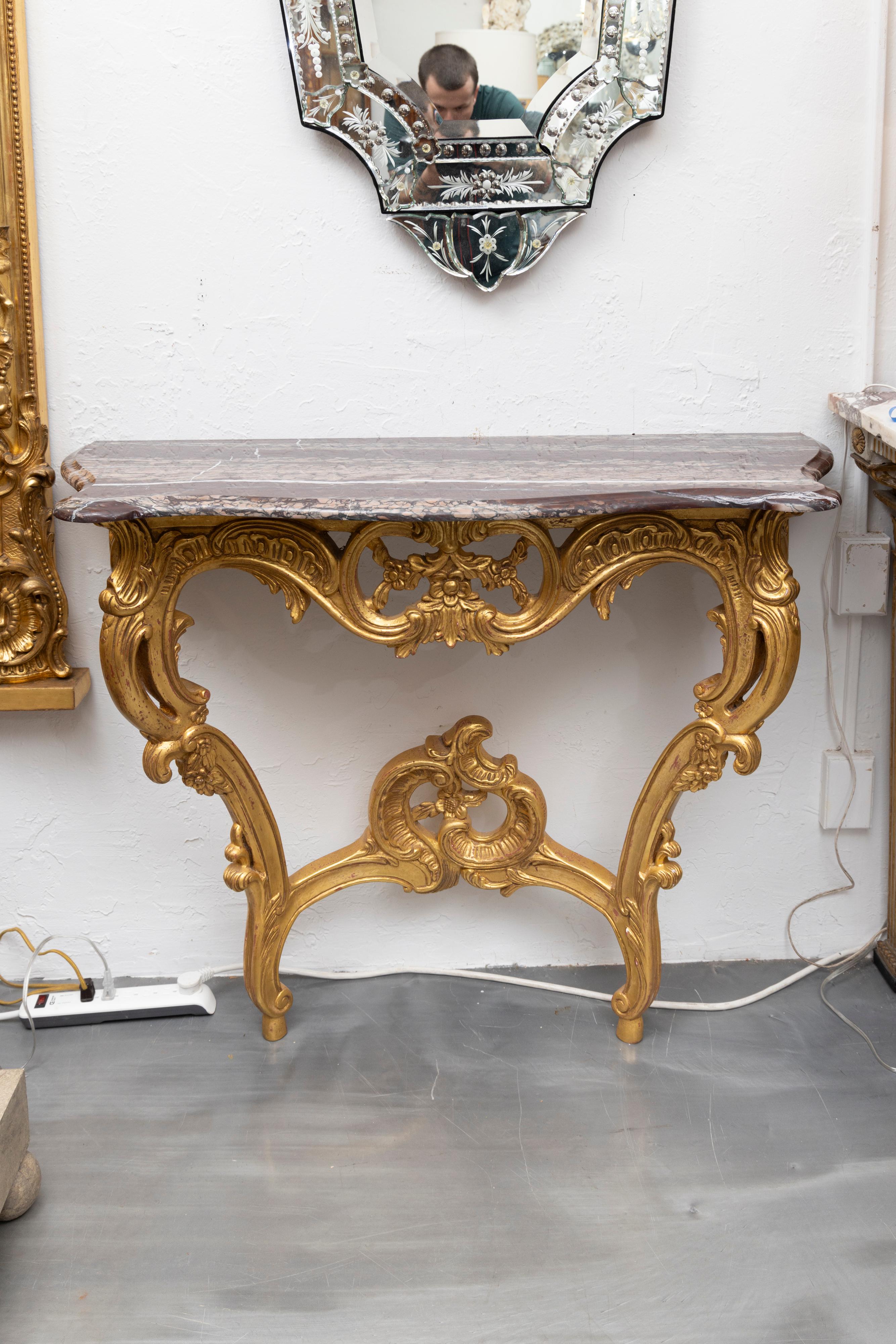 Consolas estilo Luis XV con tapa de mármol en venta 1