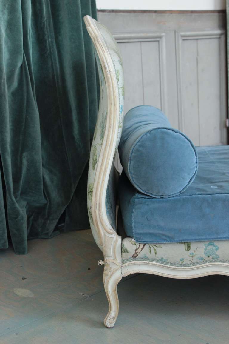 Louis XV Style Daybed with Floral Upholstery 1