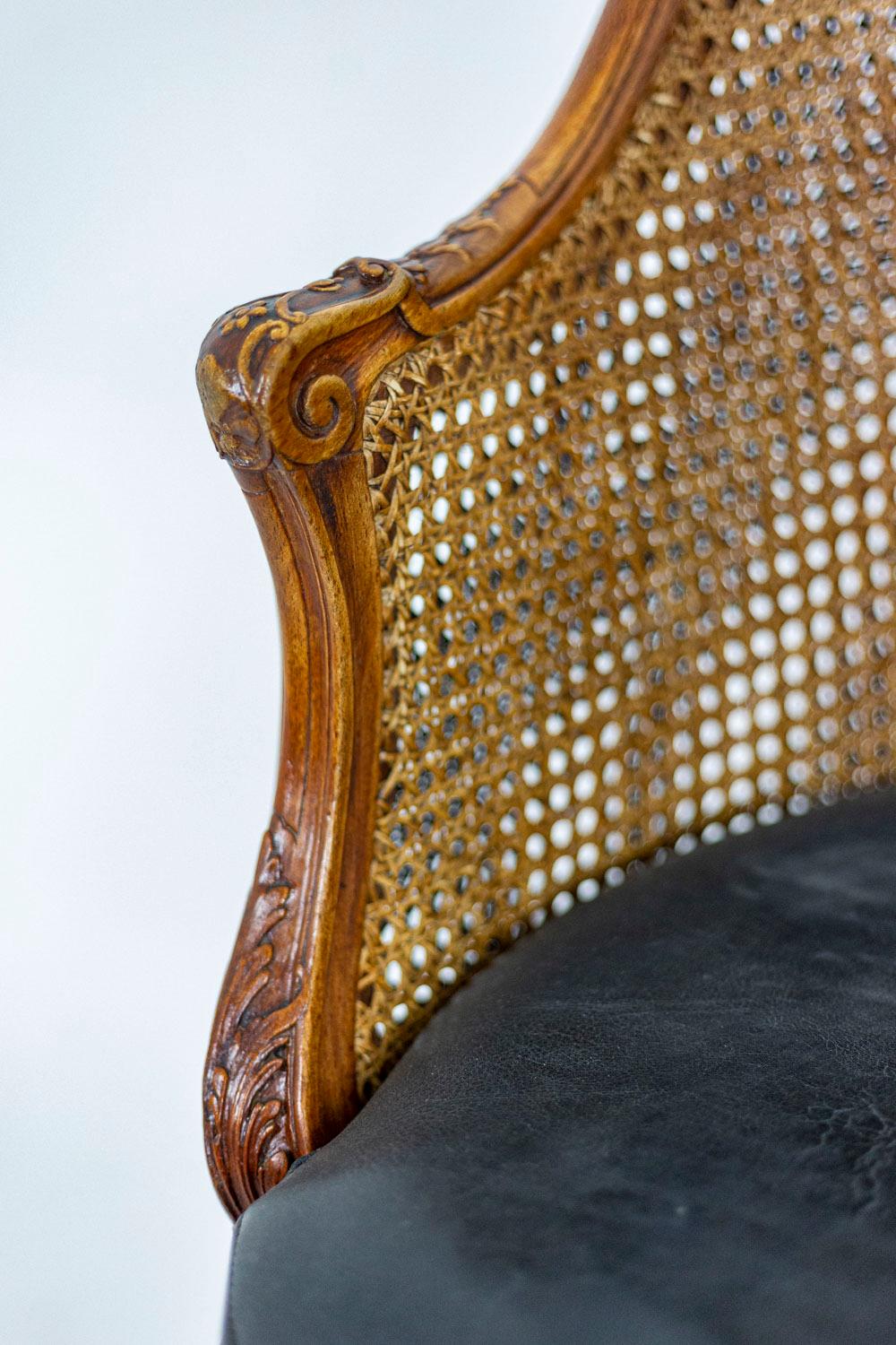 Européen Chaise de bureau de style Louis XV en hêtre, vers 1900 en vente