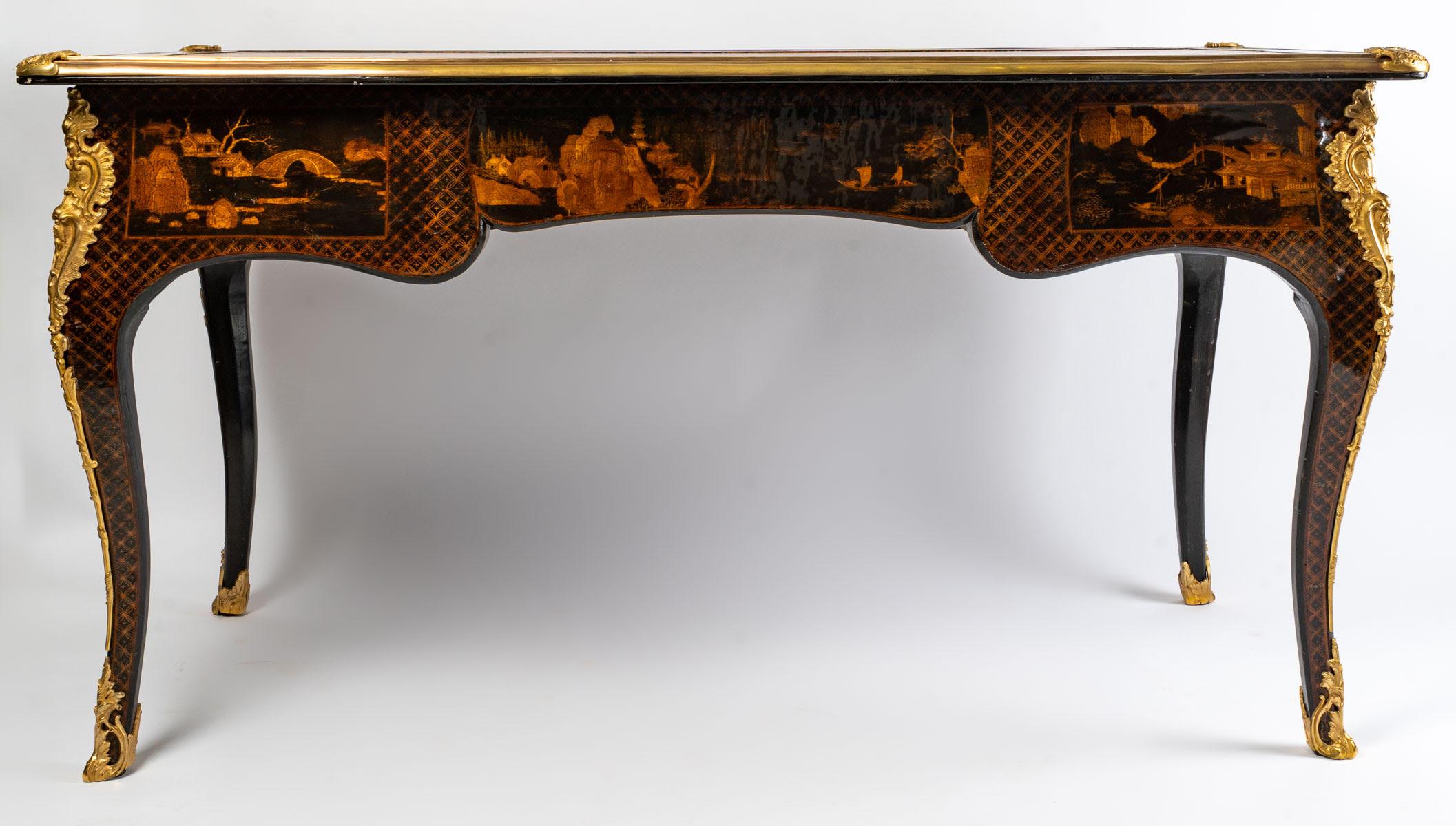 Louis XV Style Desk in Chinese Lacquer 5