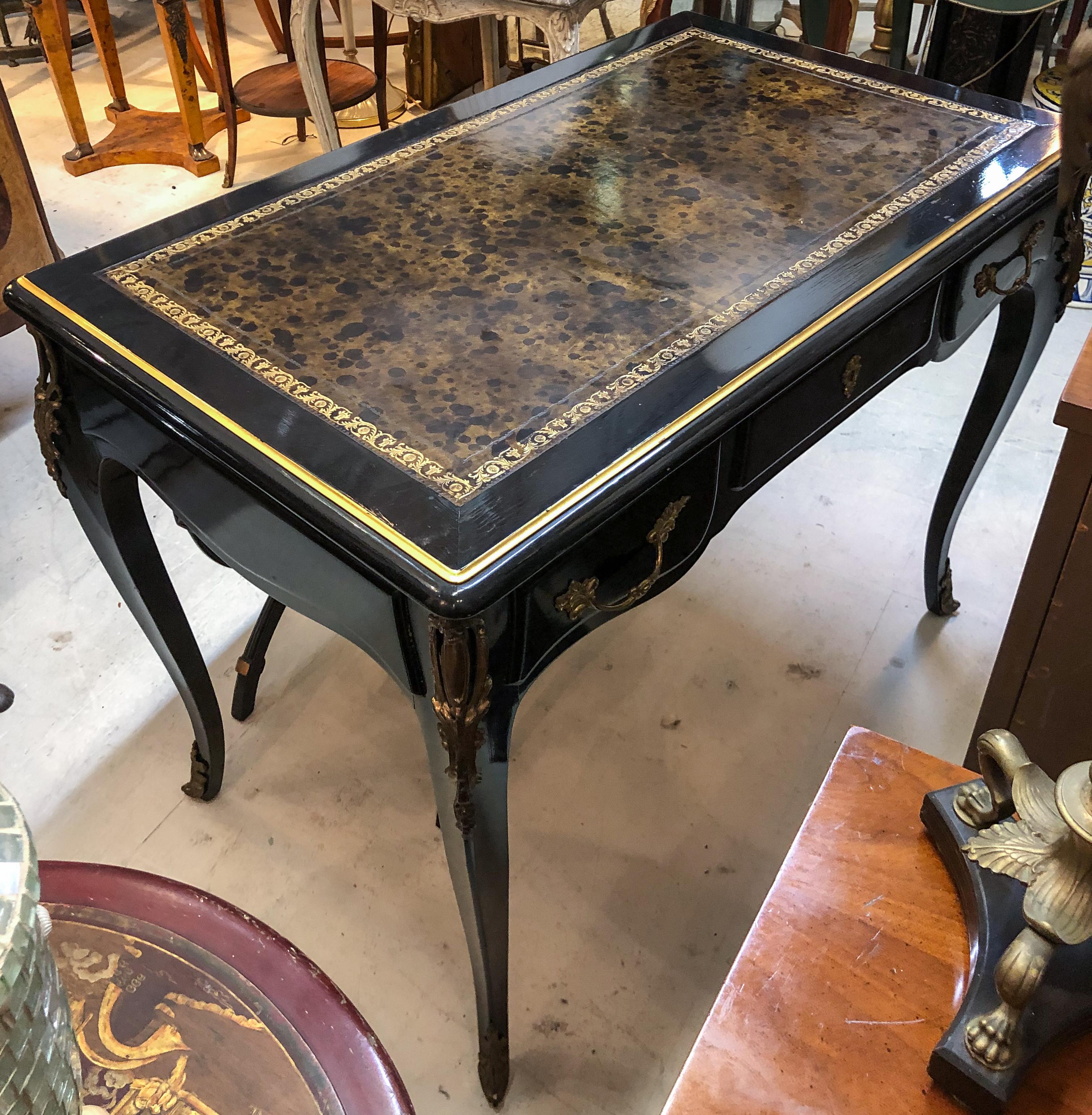 Louis XV Style Desk / Secretary with Neoclassical Stool In Good Condition In Los Angeles, CA