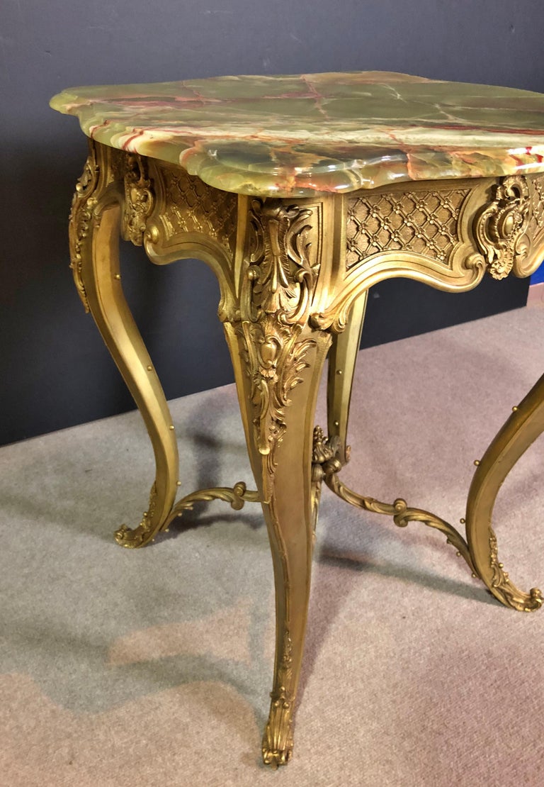 Louis XV Style Doré Bronze and Green Onyx Guéridon Table For Sale at  1stDibs | onyx doré