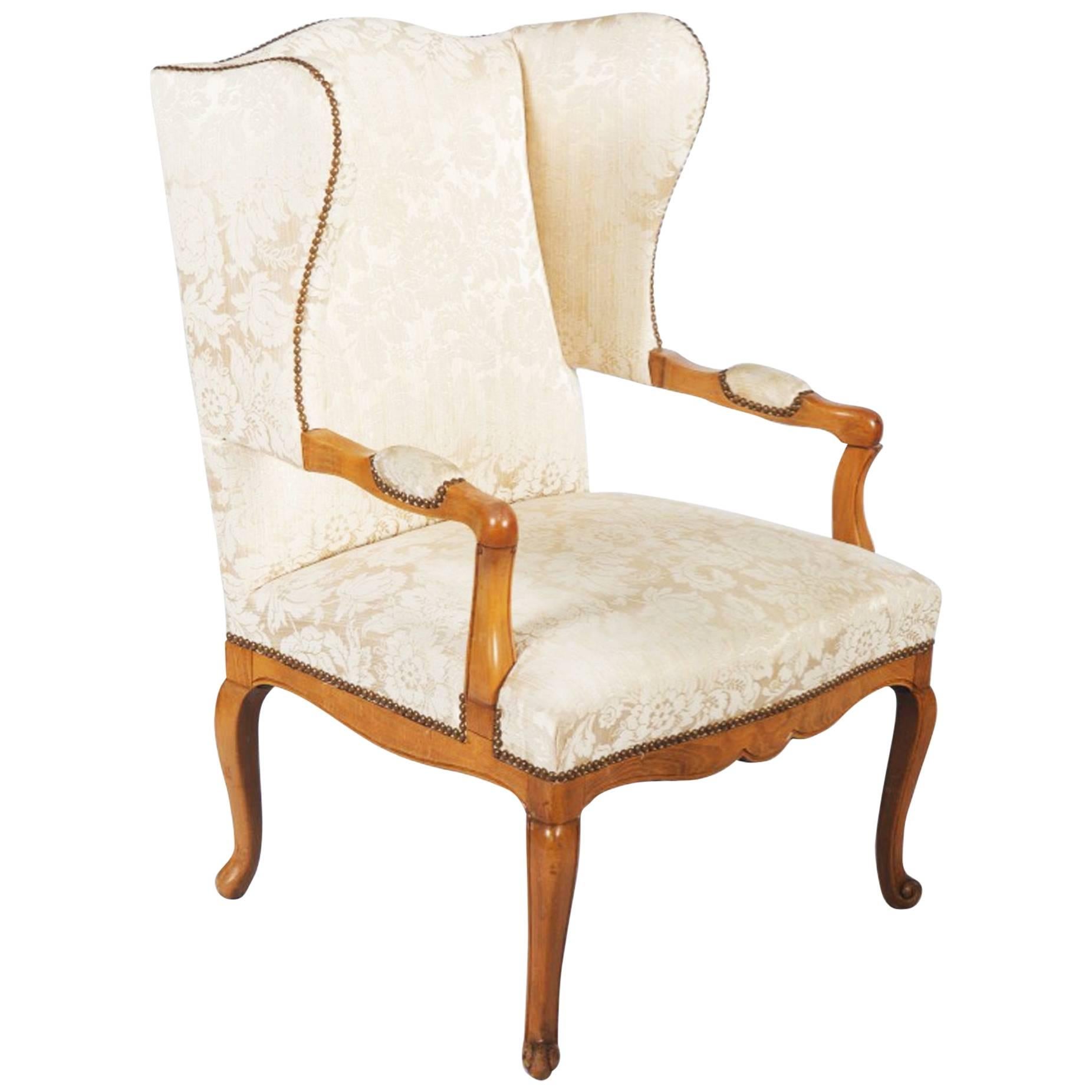 Chaise Wingback de style Louis XV du début du XXe siècle