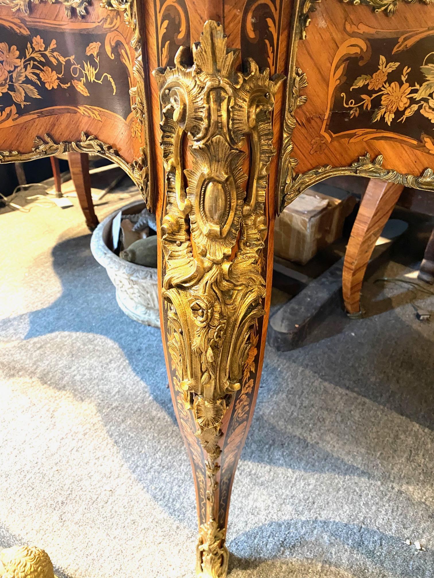Late 19th Century Louis XV Style Extensively Inlaid Marquetry Center Table For Sale