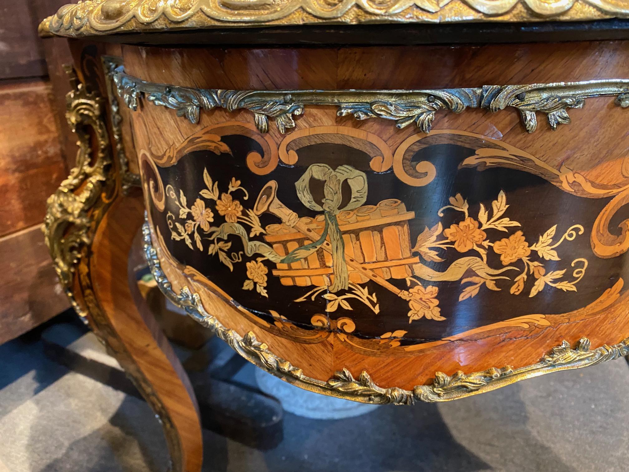 Louis XV Style Extensively Inlaid Marquetry Center Table For Sale 1
