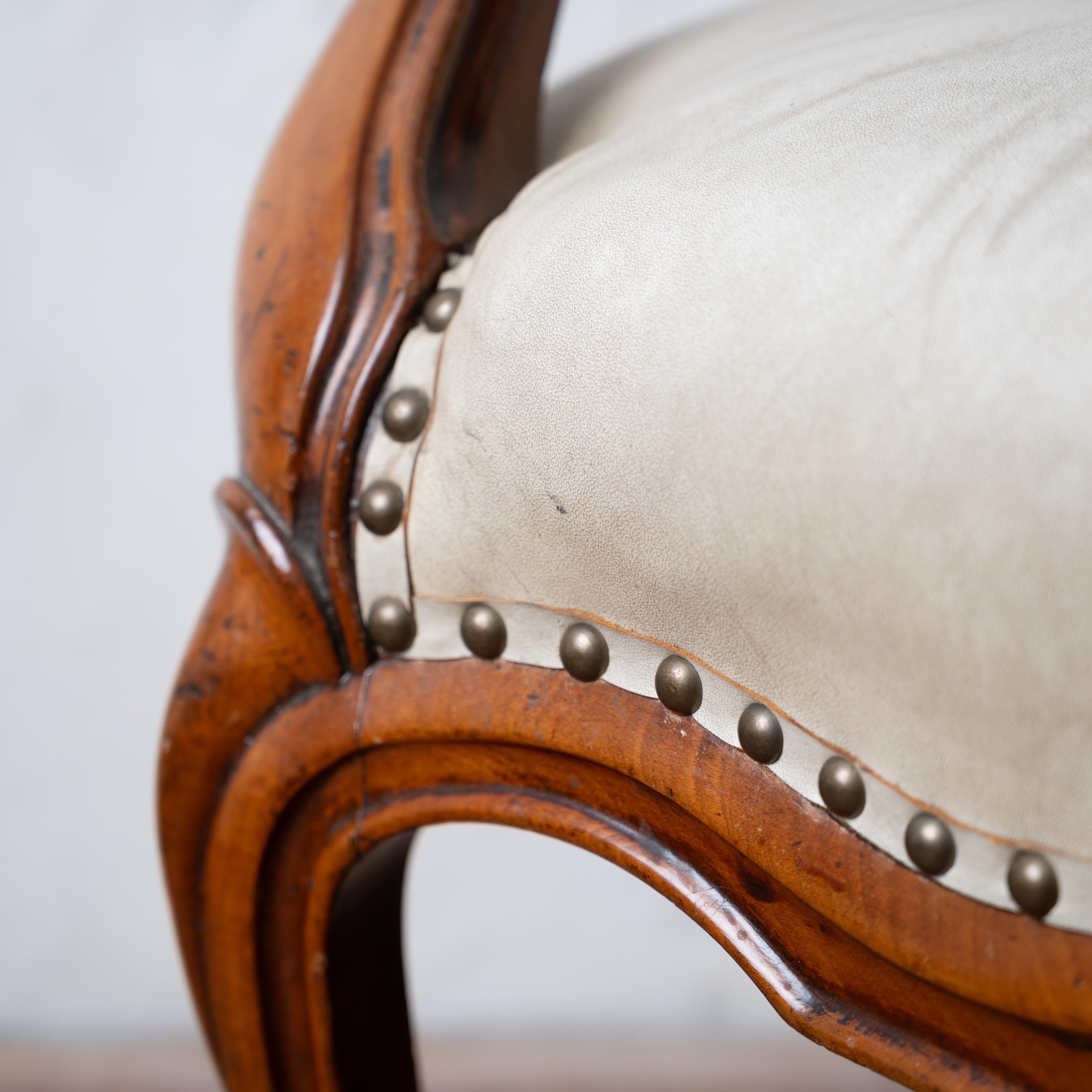 Louis XV Style Fauteuil in Leather, 19th Century For Sale 7