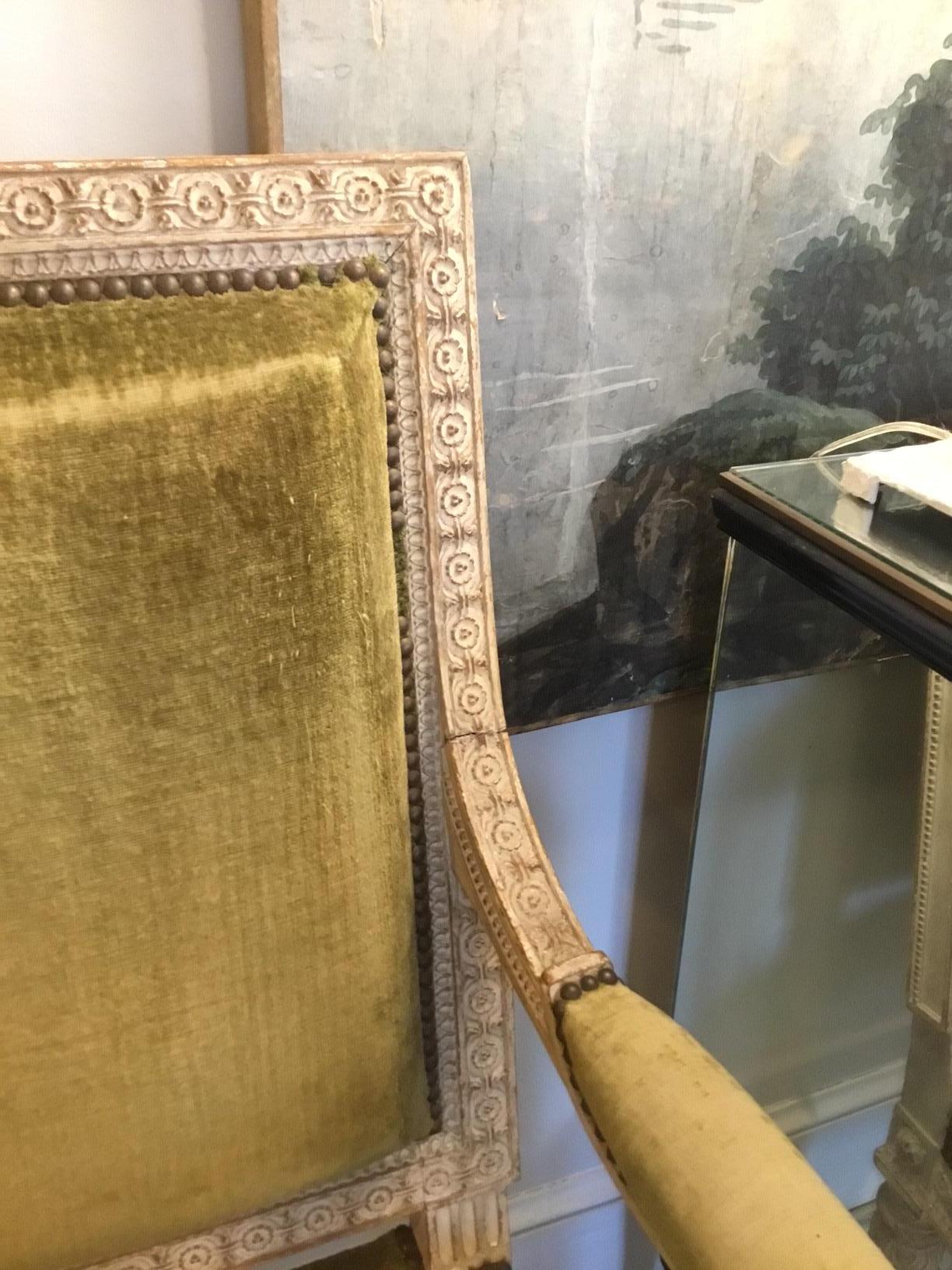 Fauteuils de style Louis XV inspirés du mobilier de Marie-Antoinette en vente 6