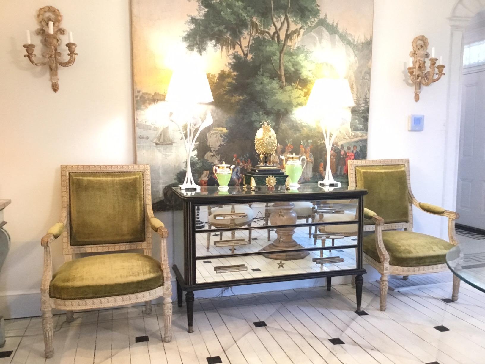 Fauteuils de style Louis XV inspirés du mobilier de Marie-Antoinette en vente 1