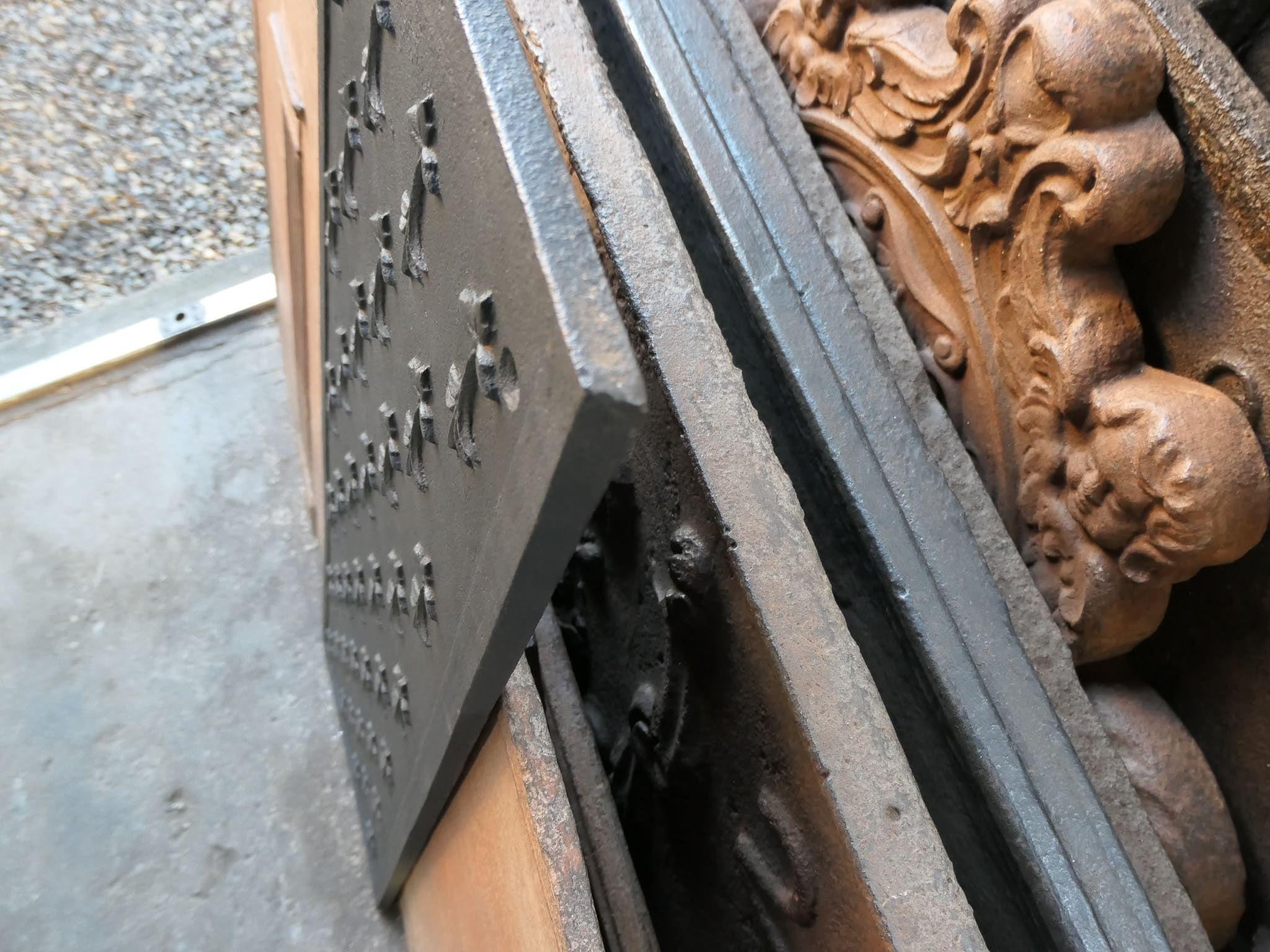 Louis XV Style Fireback / Backsplash, 20th Century For Sale 3