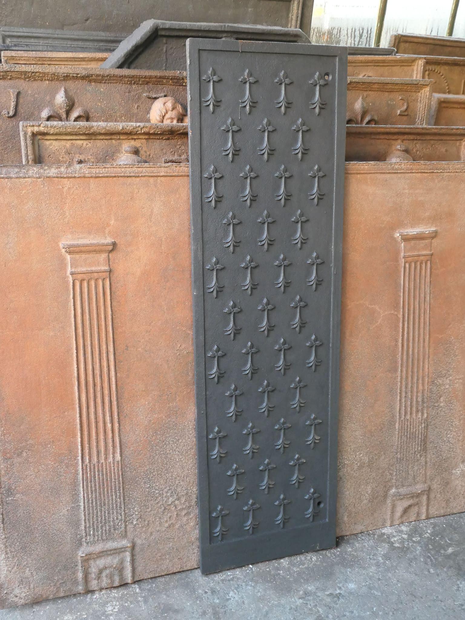Cast Louis XV Style Fireback / Backsplash, 20th Century For Sale